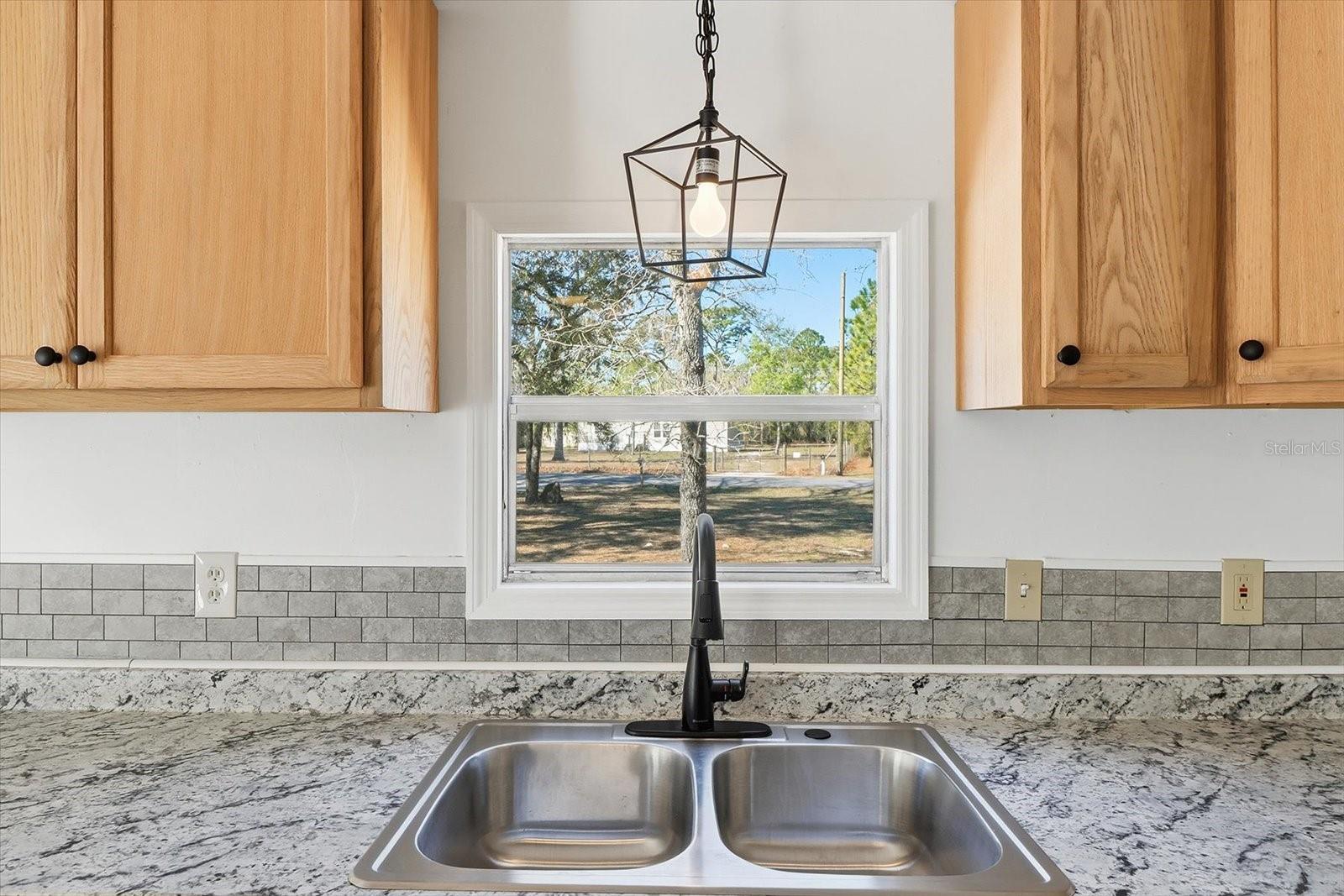 Image 16 of 43 For 7227 Finale Point