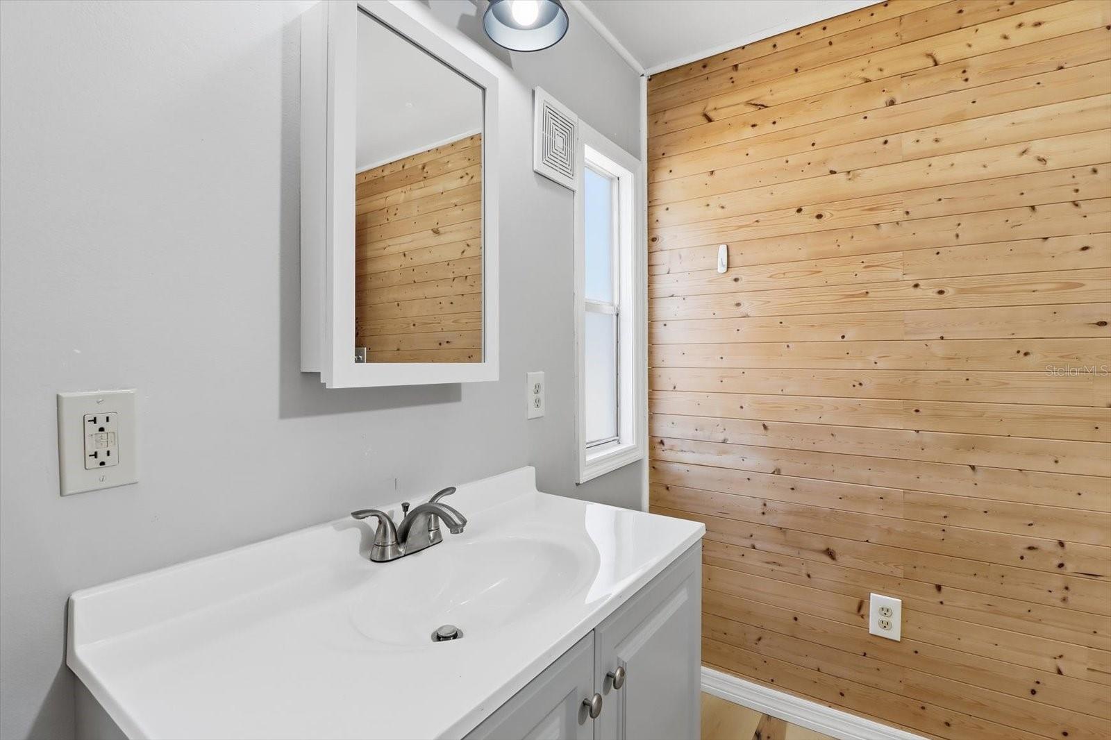 Image 21 of 43 For 7227 Finale Point