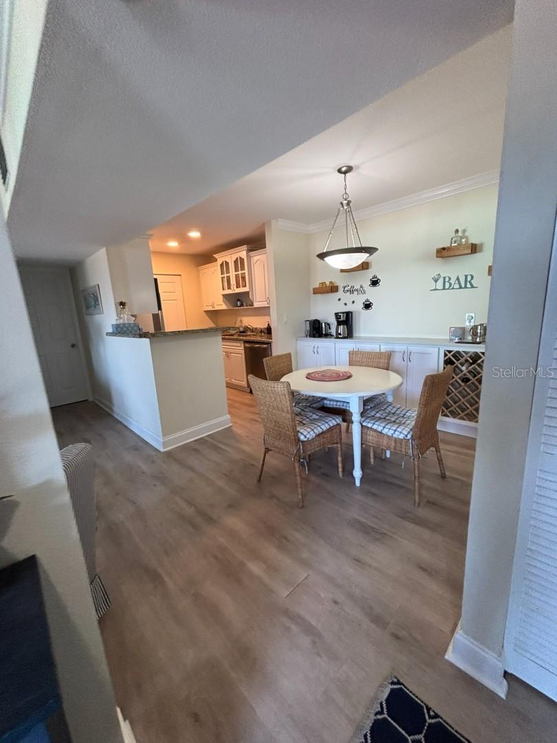 Image 7 of 27 For 455 Alt 19 S 94