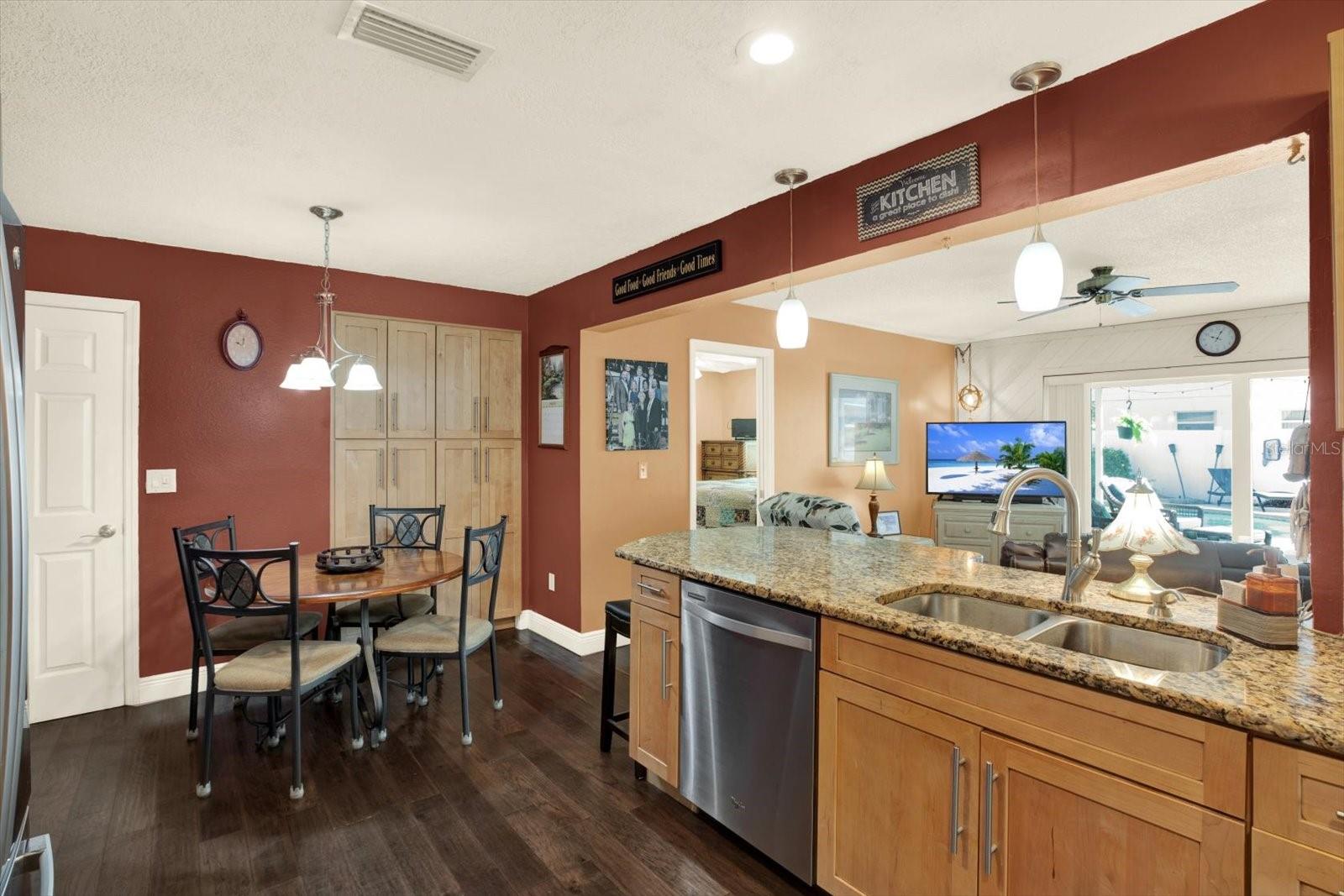 Image 11 of 33 For 8301 Monarch Circle