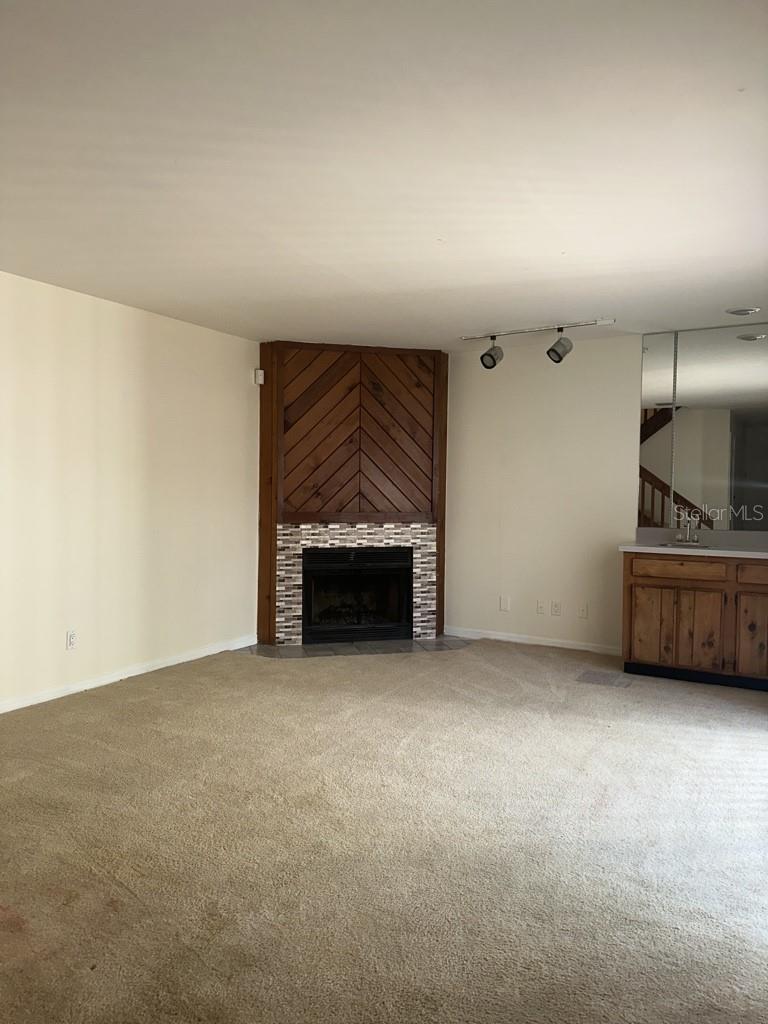 Image 3 of 14 For 15206 Pond Woods Drive