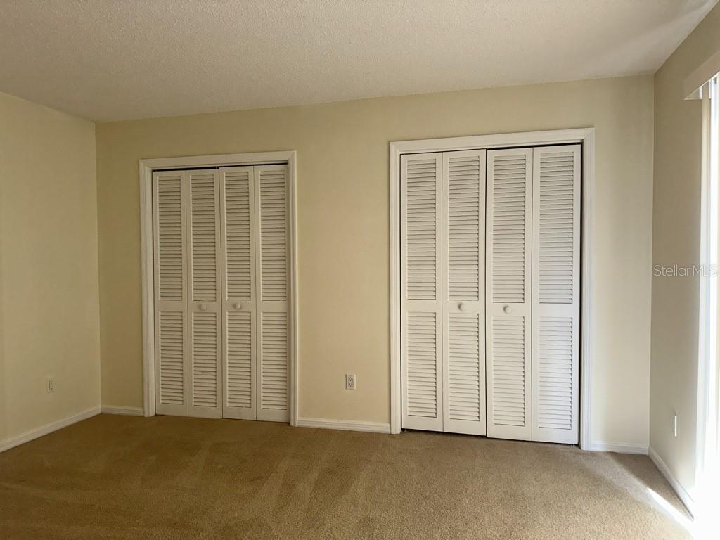 Image 9 of 14 For 15206 Pond Woods Drive