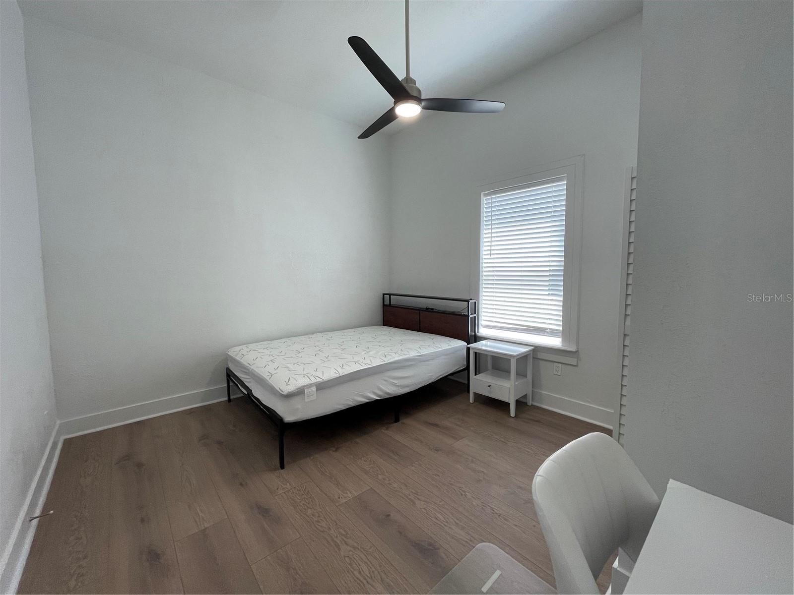 Image 10 of 15 For 1106 La Salle Street