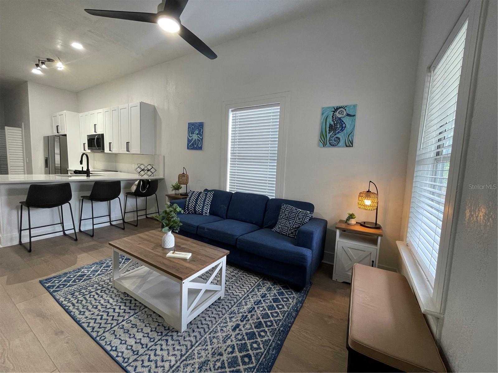 Image 3 of 15 For 1106 La Salle Street