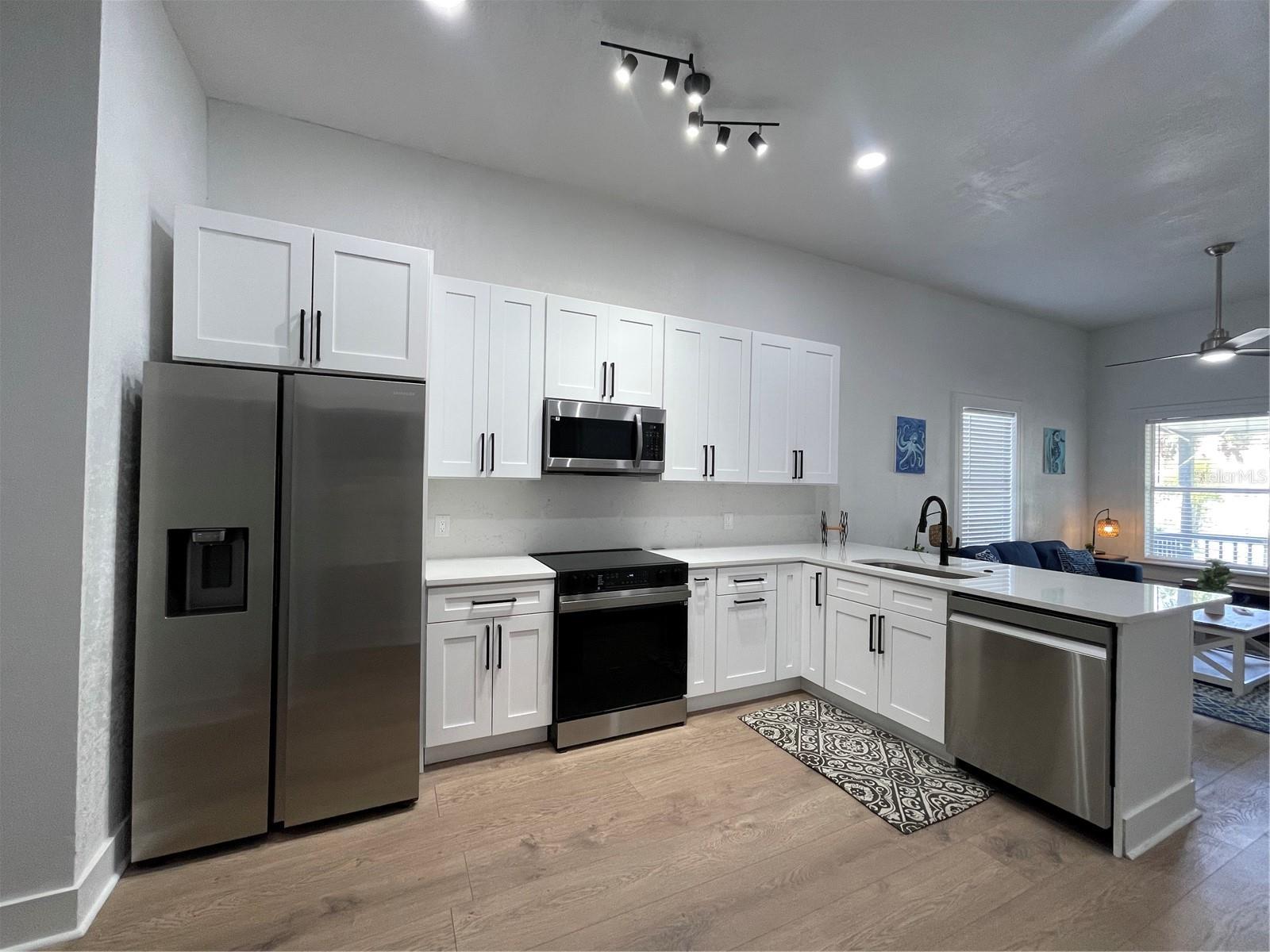 Image 6 of 15 For 1106 La Salle Street