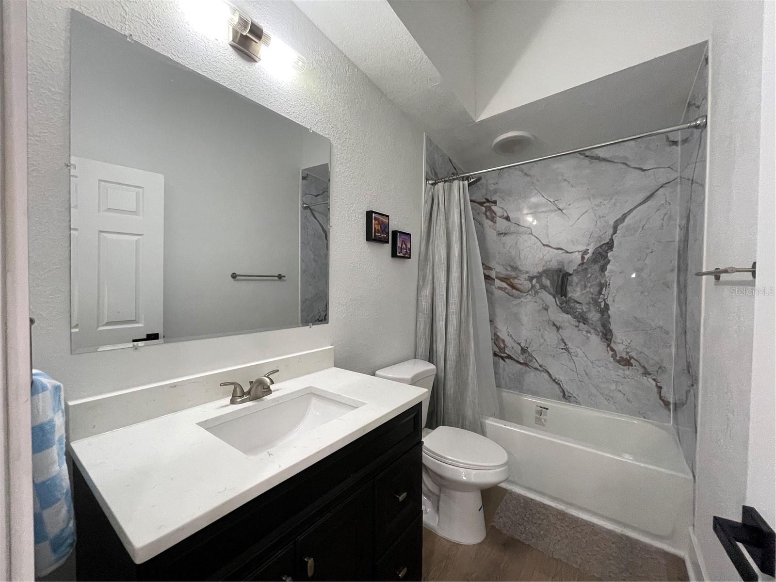 Image 7 of 15 For 1106 La Salle Street