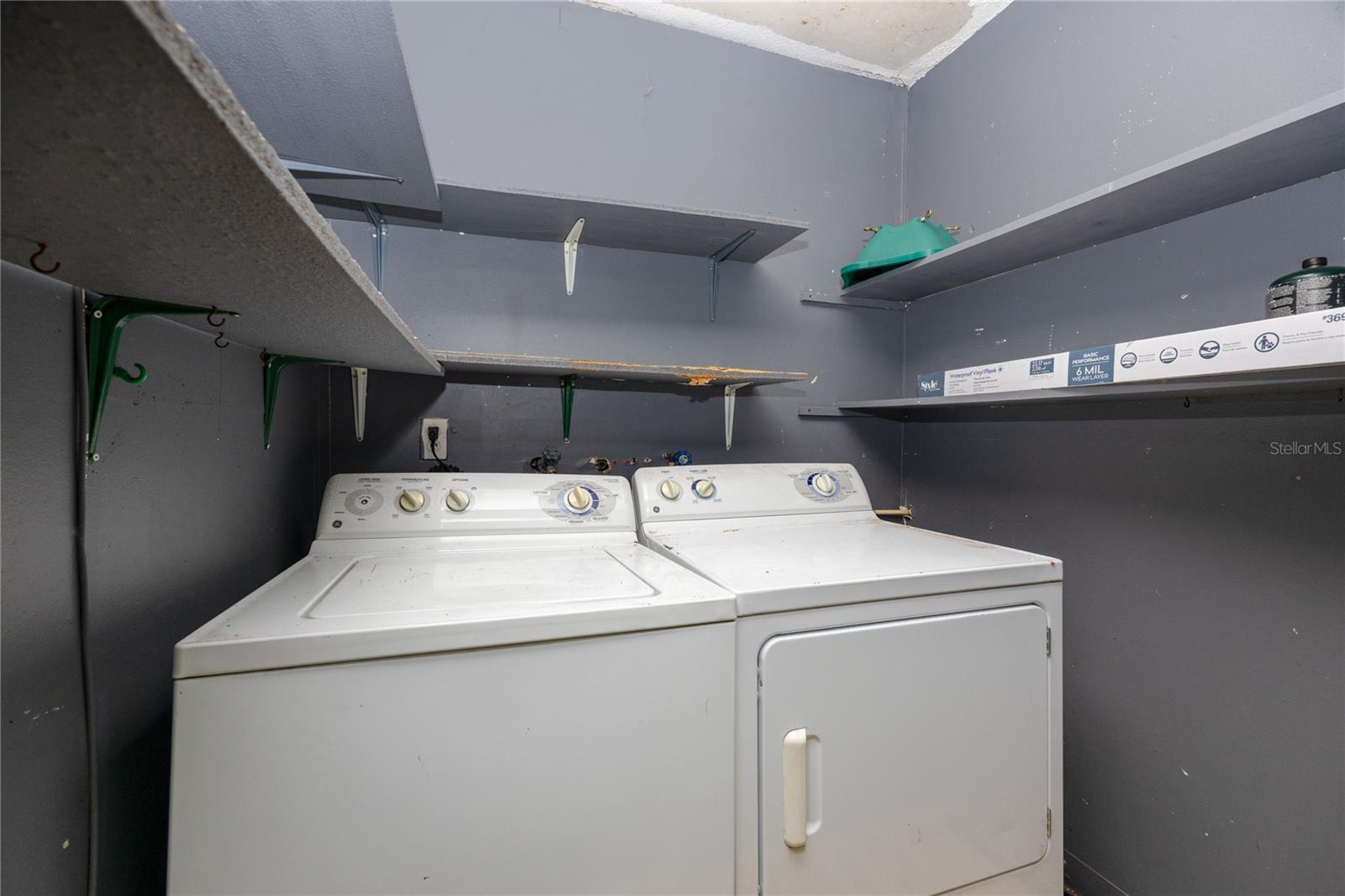 Image 39 of 43 For 14422 Reuter Strasse Circle 112