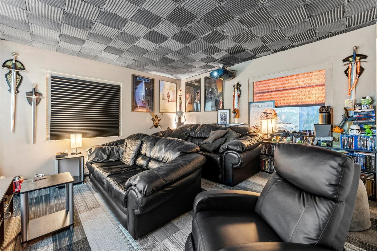 Image 23 of 46 For 10730 Drummond Road