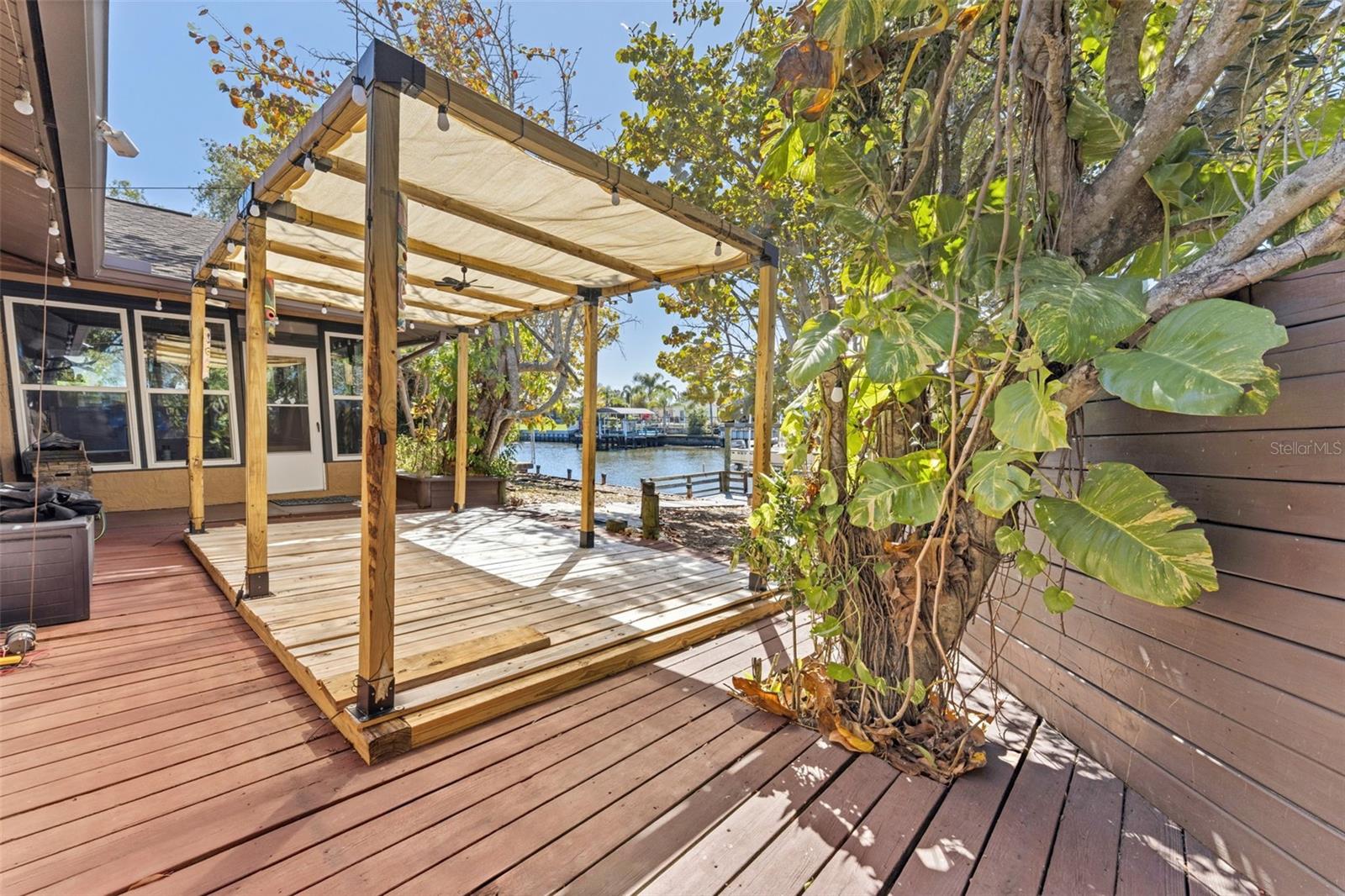 Image 29 of 46 For 10730 Drummond Road