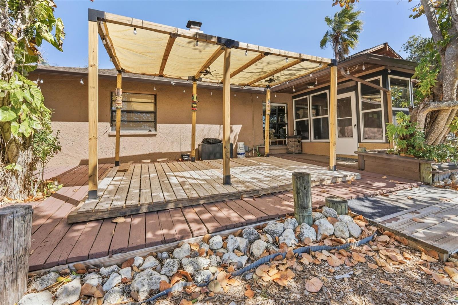 Image 31 of 46 For 10730 Drummond Road