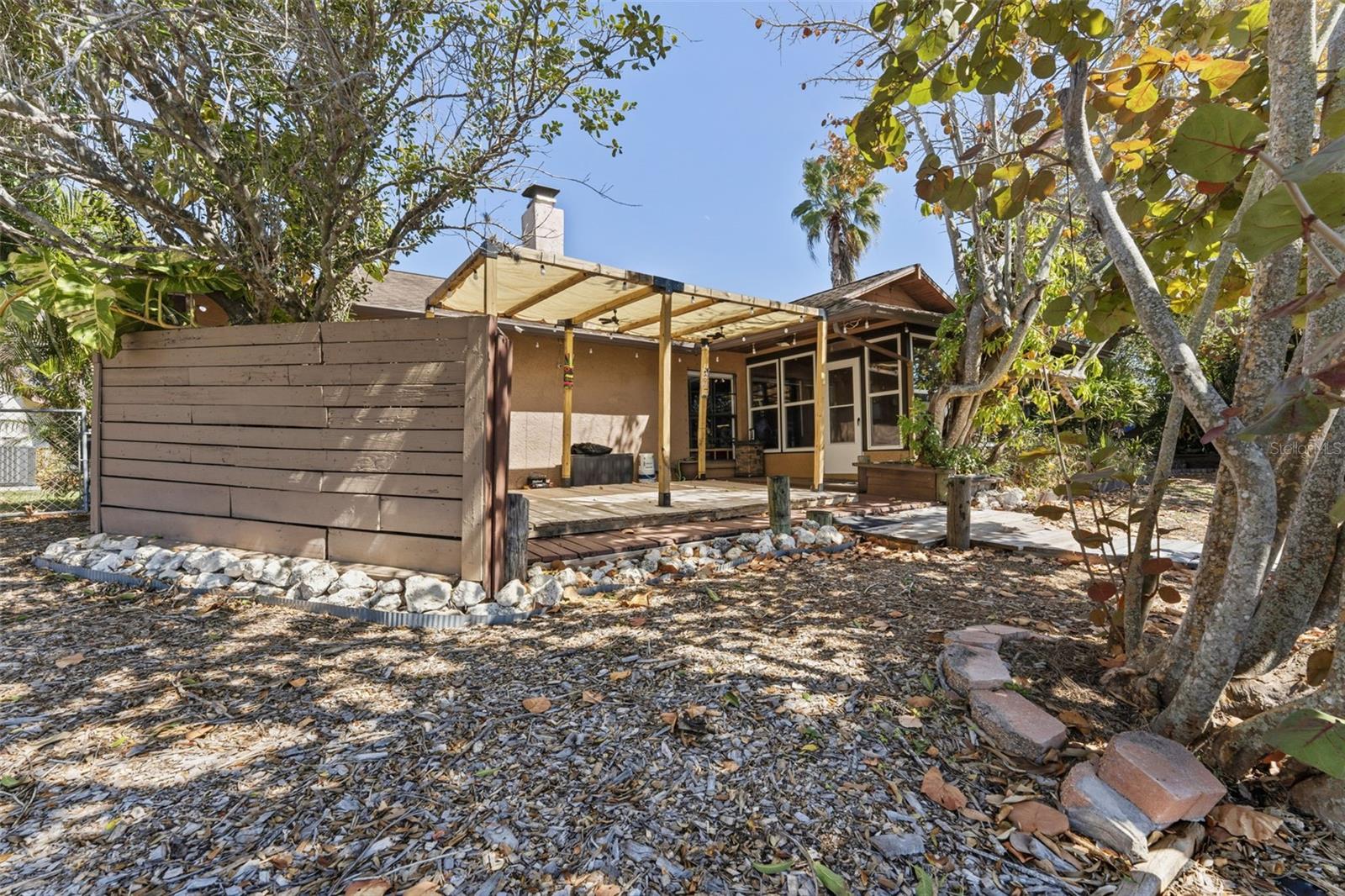 Image 37 of 46 For 10730 Drummond Road