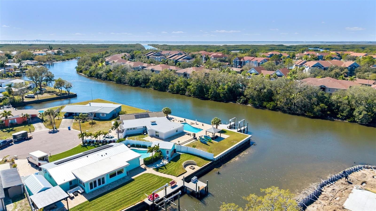 Image 5 of 46 For 10730 Drummond Road