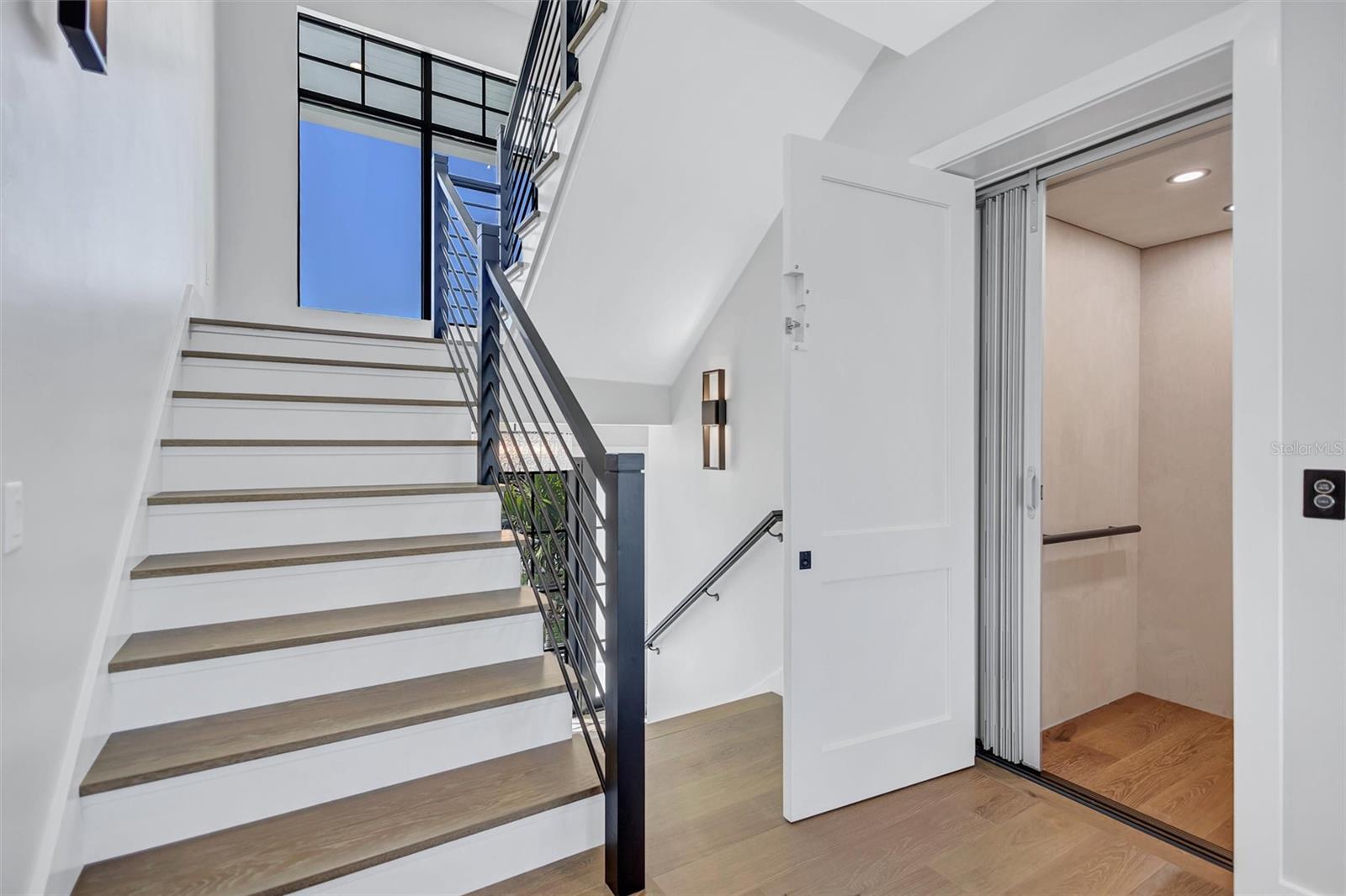 Image 13 of 68 For 3105 Pass A Grille Way