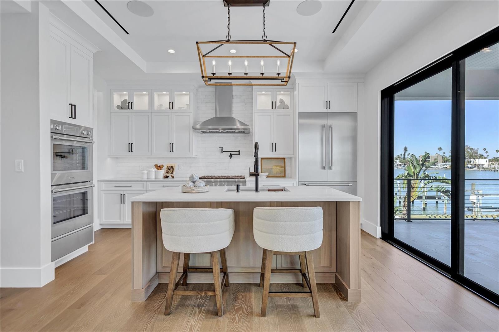 Image 18 of 68 For 3105 Pass A Grille Way