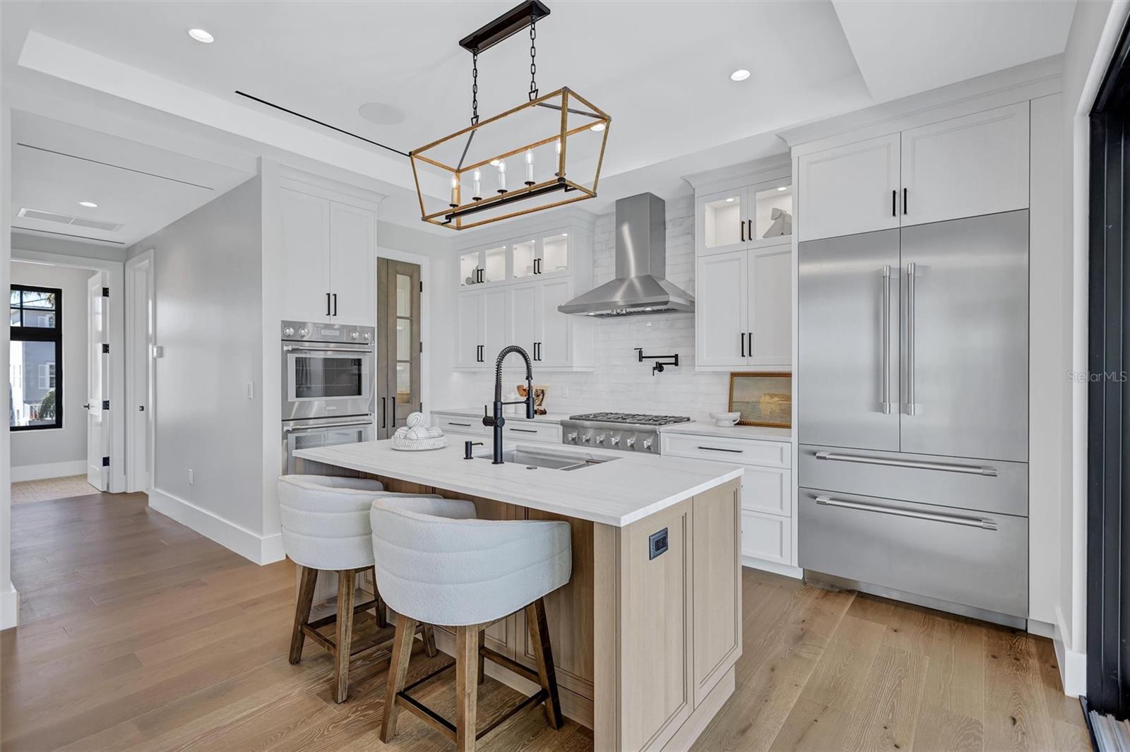 Image 19 of 68 For 3105 Pass A Grille Way