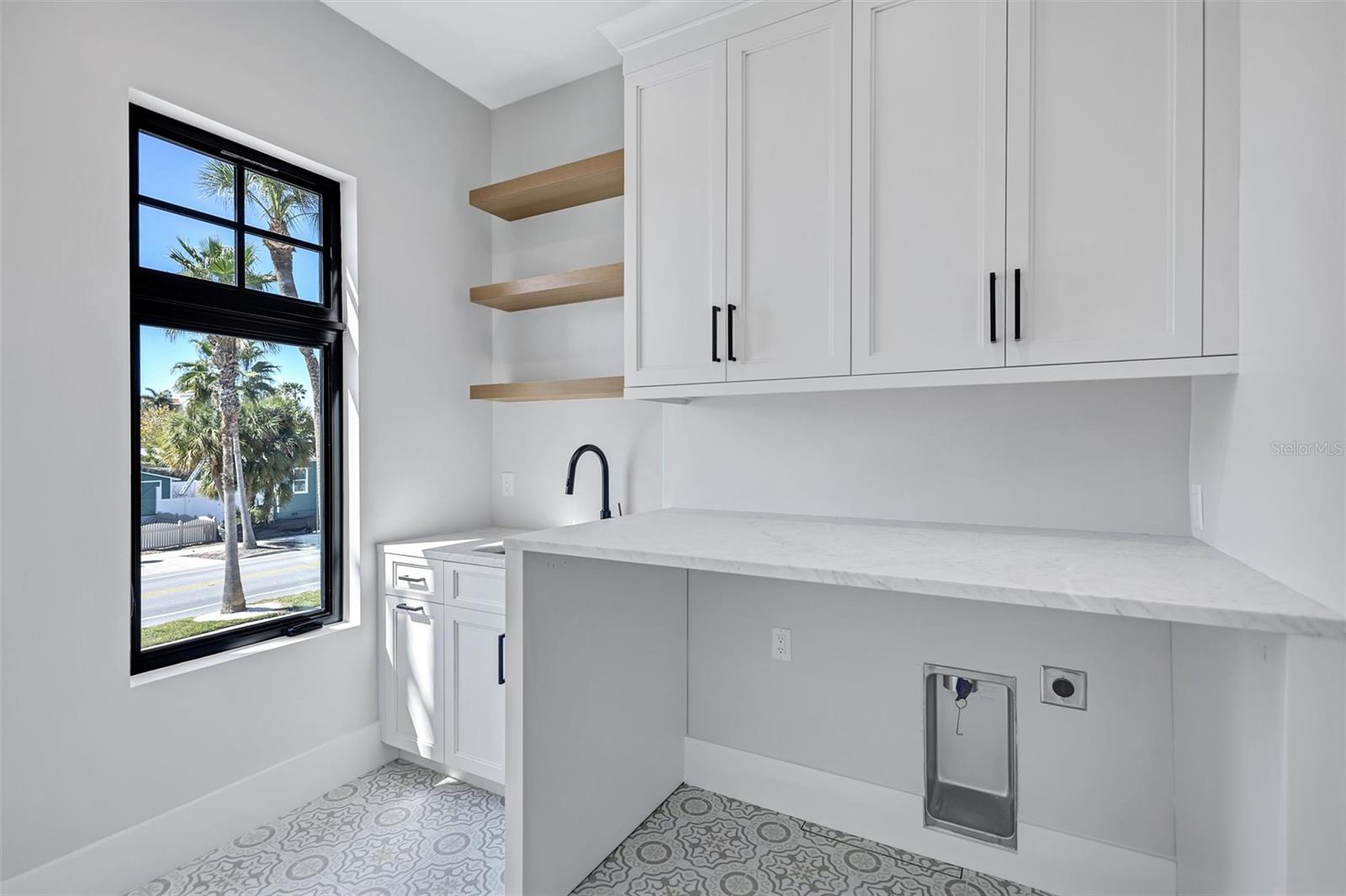 Image 31 of 68 For 3105 Pass A Grille Way