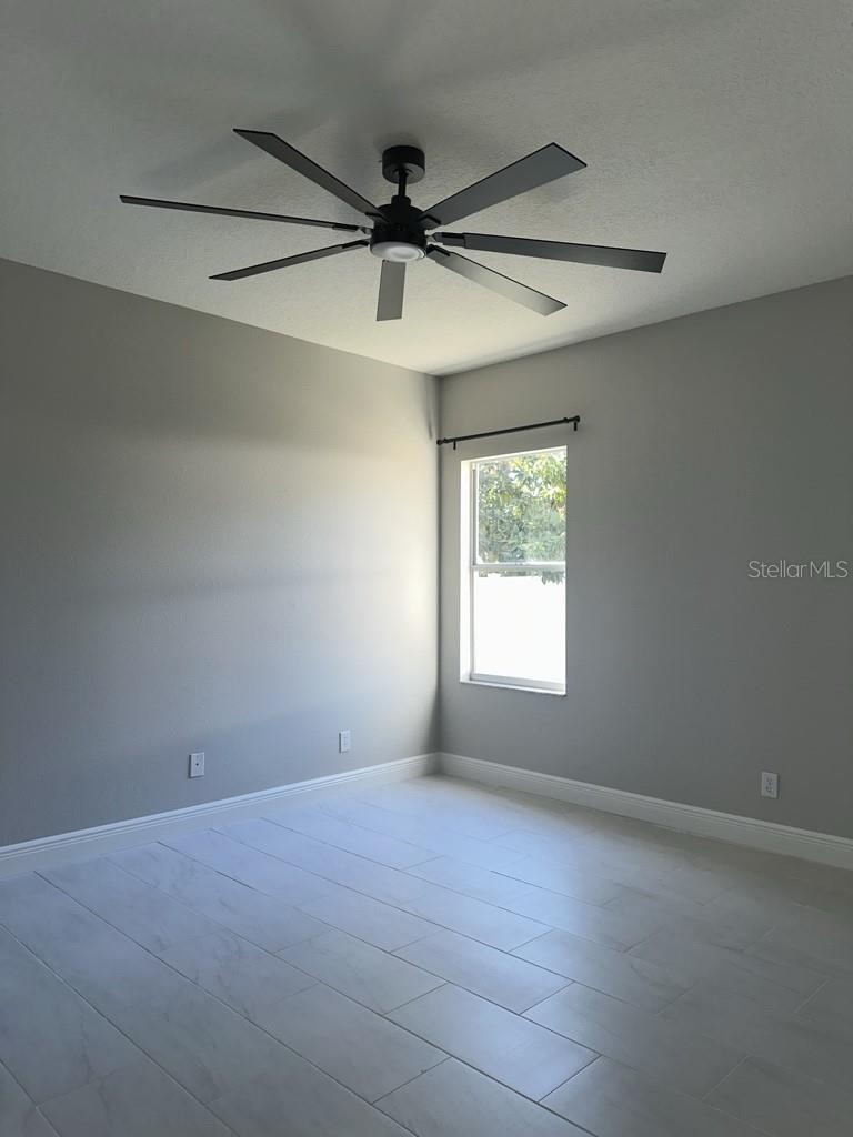 Image 10 of 21 For 1329 Avonwood Court