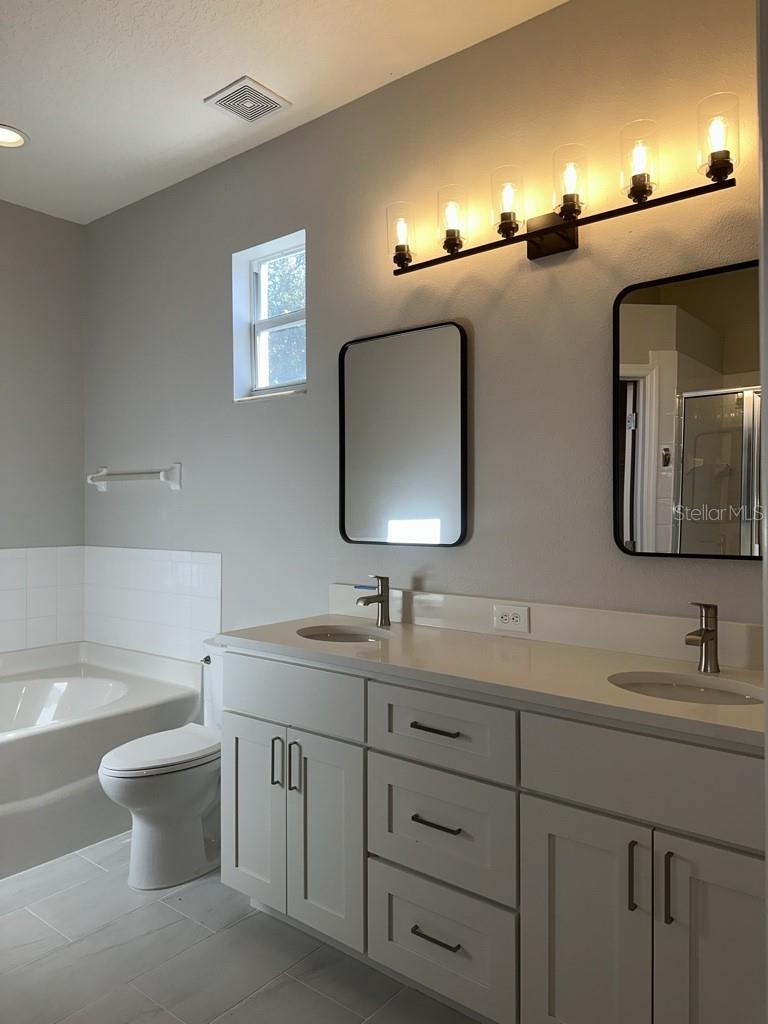 Image 11 of 21 For 1329 Avonwood Court