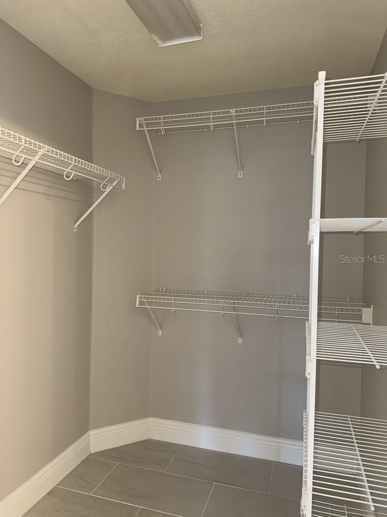 Image 12 of 21 For 1329 Avonwood Court