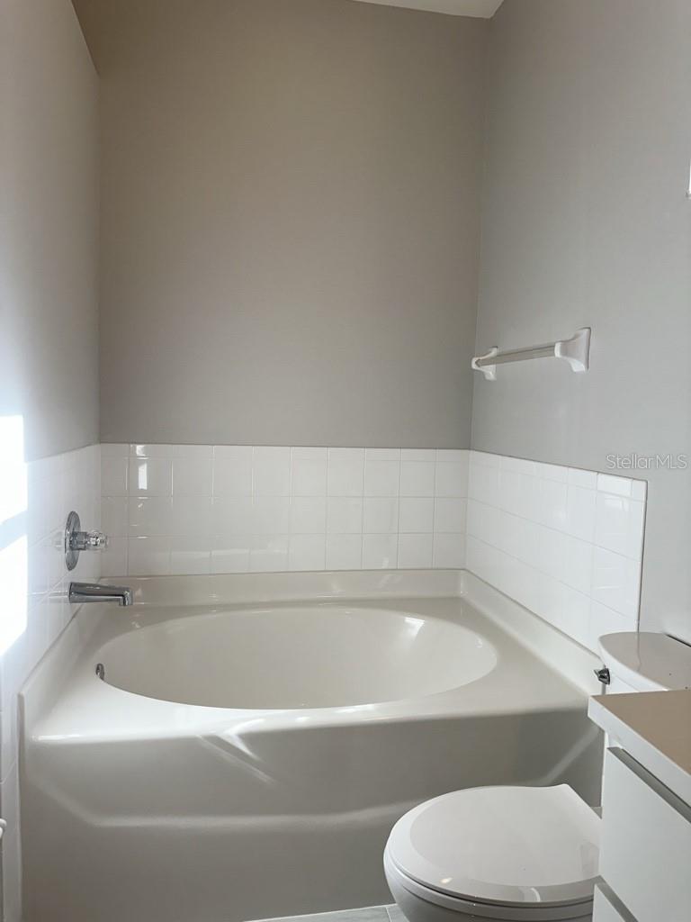 Image 13 of 21 For 1329 Avonwood Court