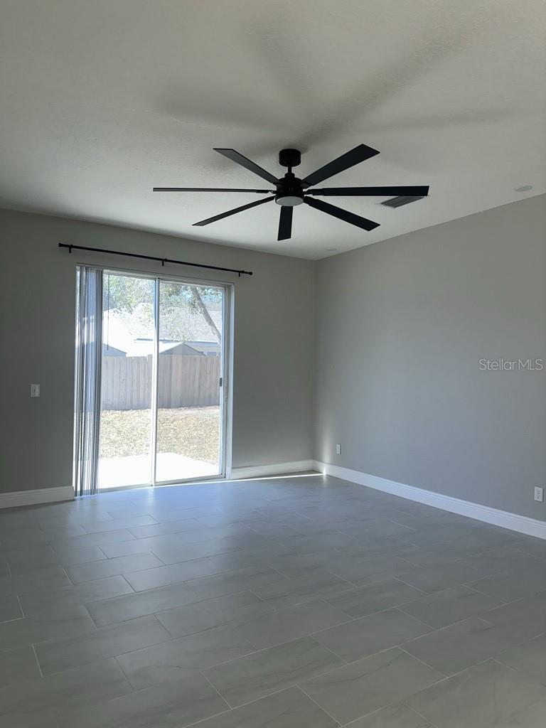 Image 8 of 21 For 1329 Avonwood Court