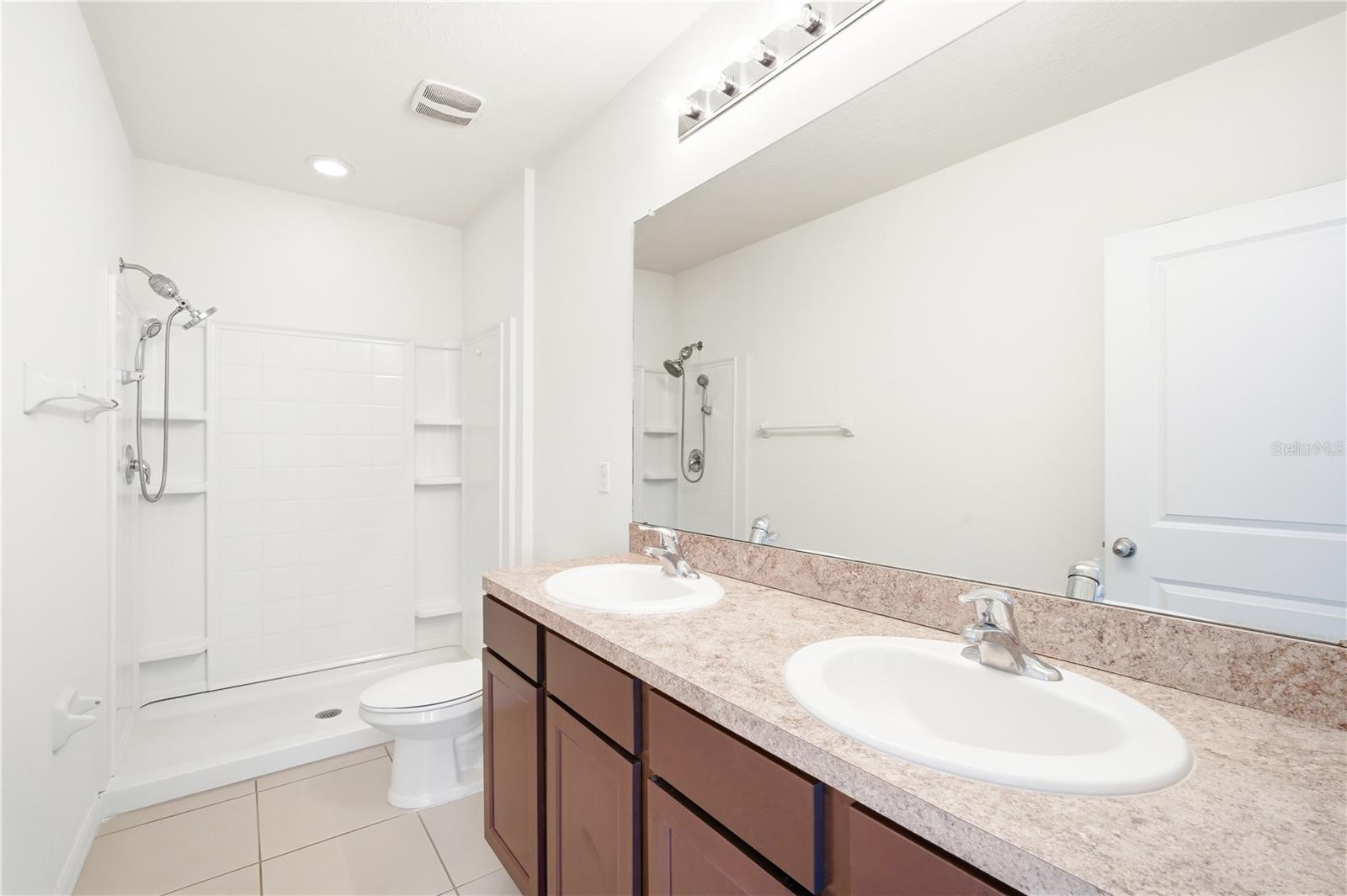 Image 16 of 28 For 8986 Indigo Trail Loop