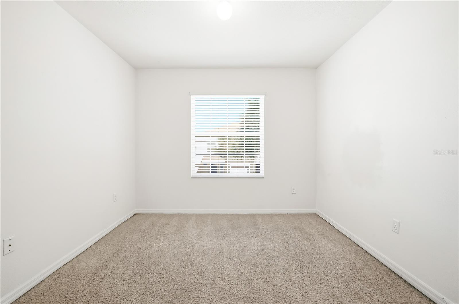 Image 20 of 28 For 8986 Indigo Trail Loop