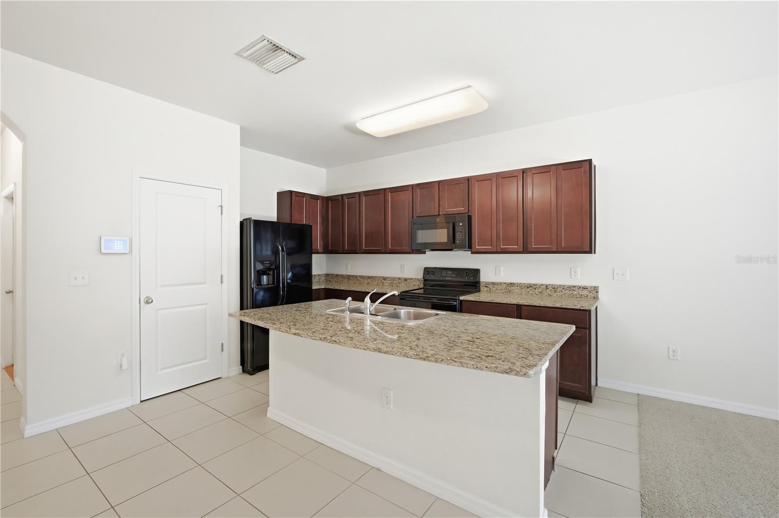 Image 9 of 28 For 8986 Indigo Trail Loop