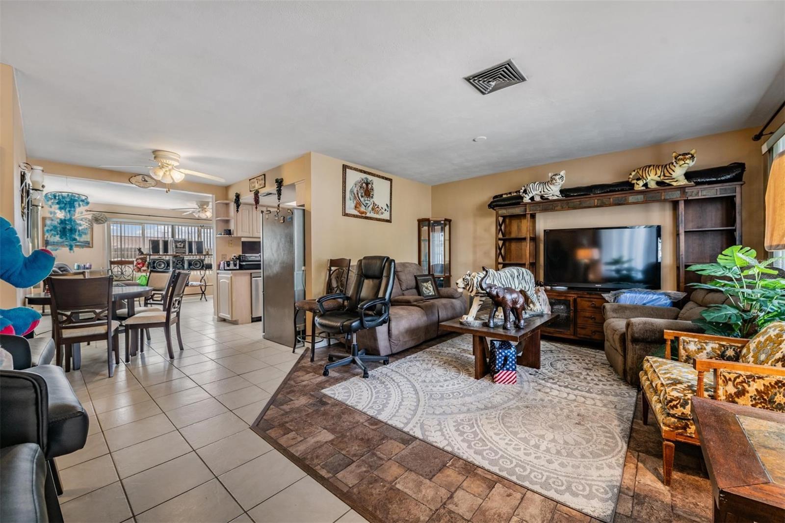 Image 6 of 31 For 5700 Perkin Drive