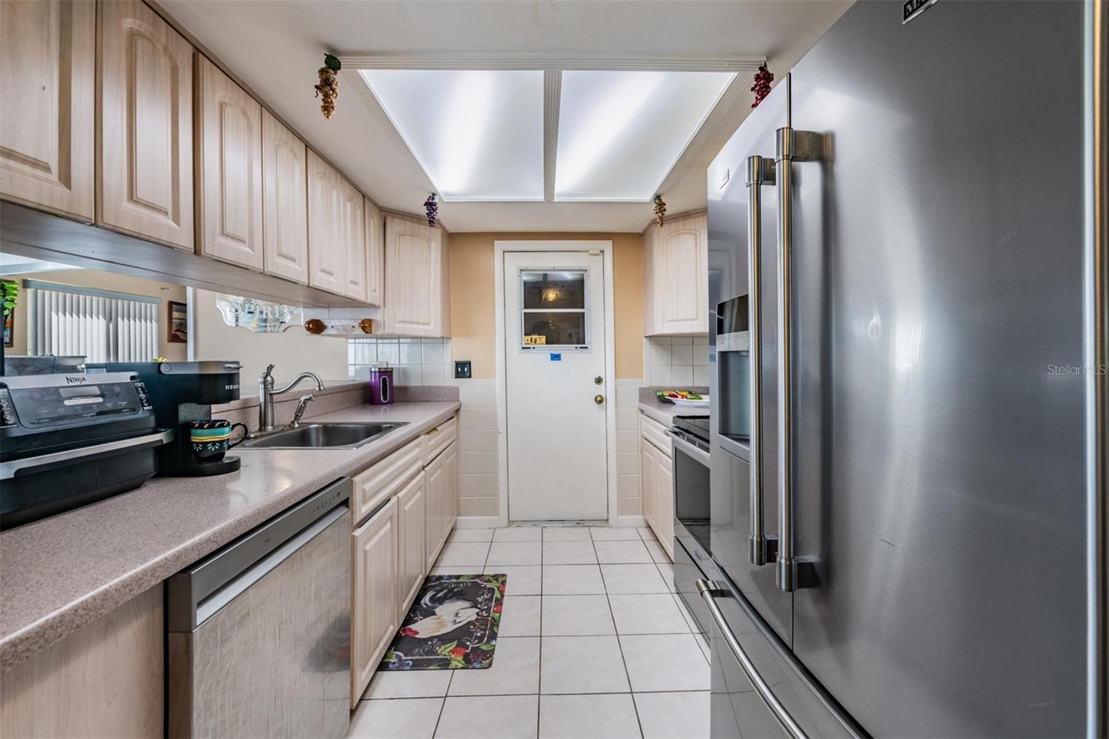 Image 9 of 31 For 5700 Perkin Drive