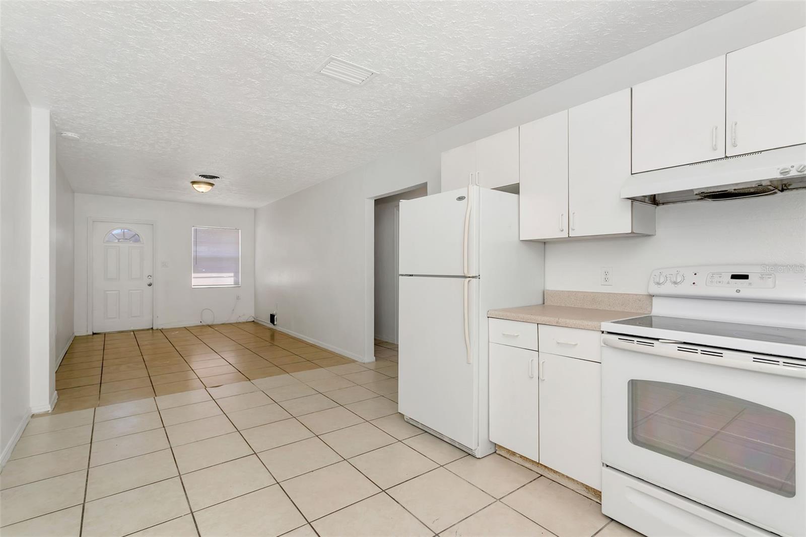 Image 11 of 30 For 810 21st Avenue W