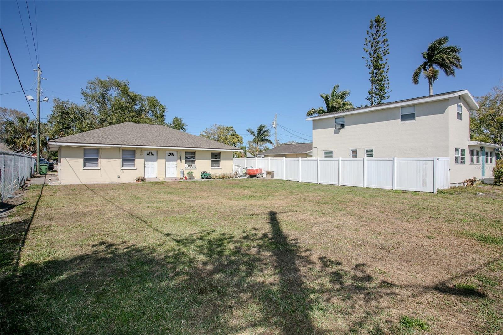 Image 28 of 30 For 810 21st Avenue W