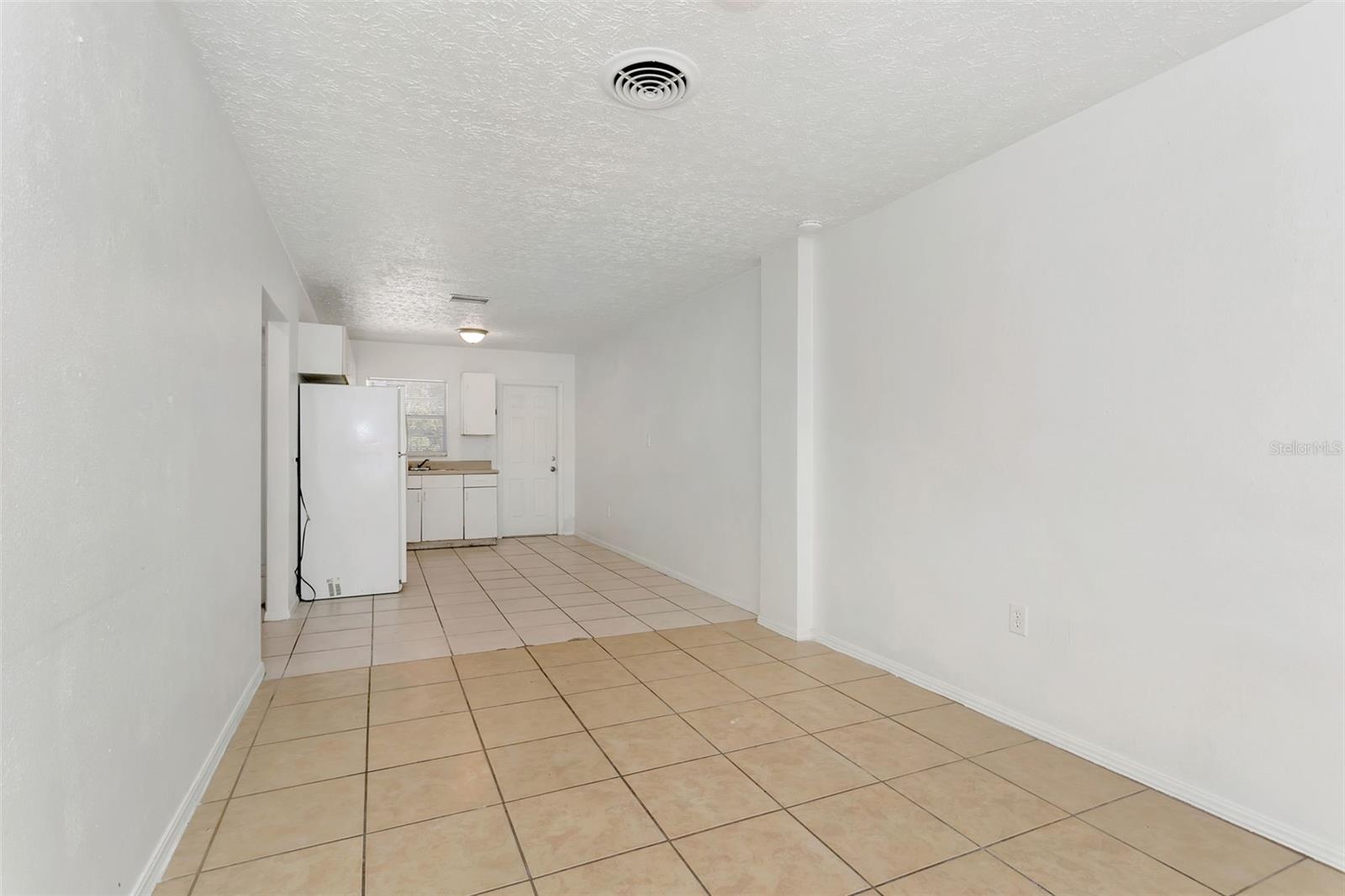 Image 6 of 30 For 810 21st Avenue W