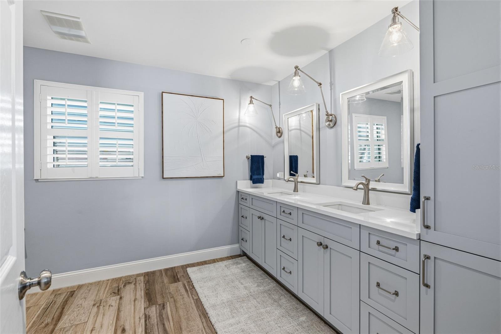 Image 24 of 46 For 4310 40th Street S