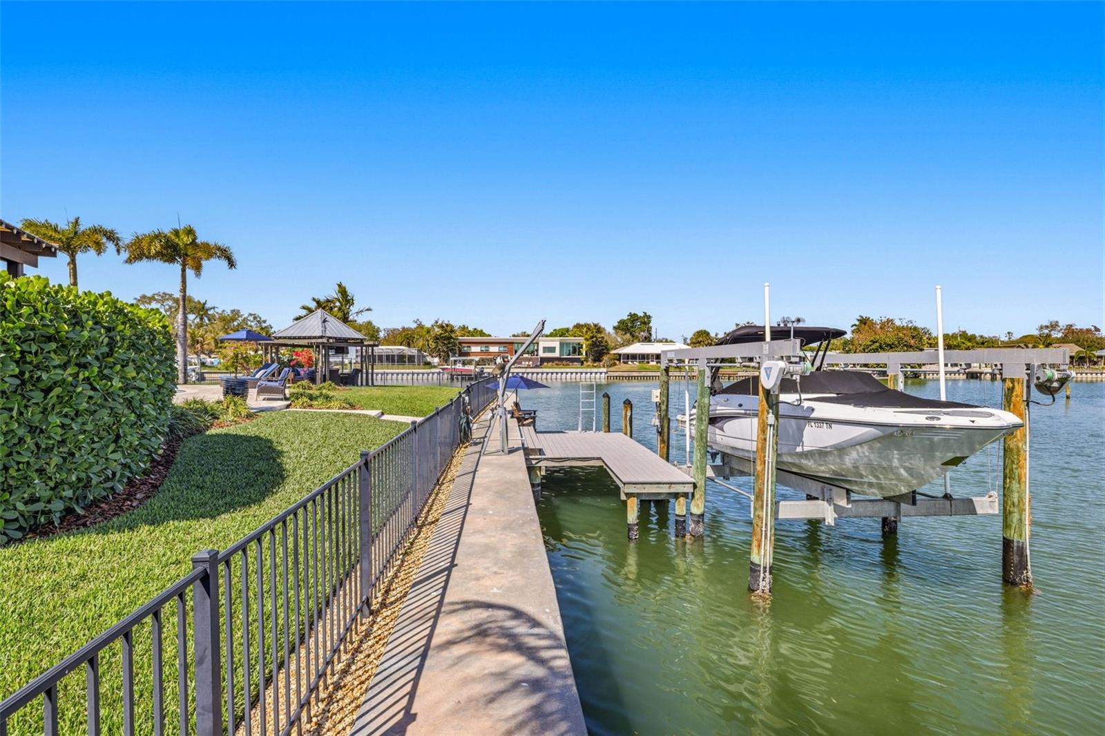 Image 36 of 46 For 4310 40th Street S