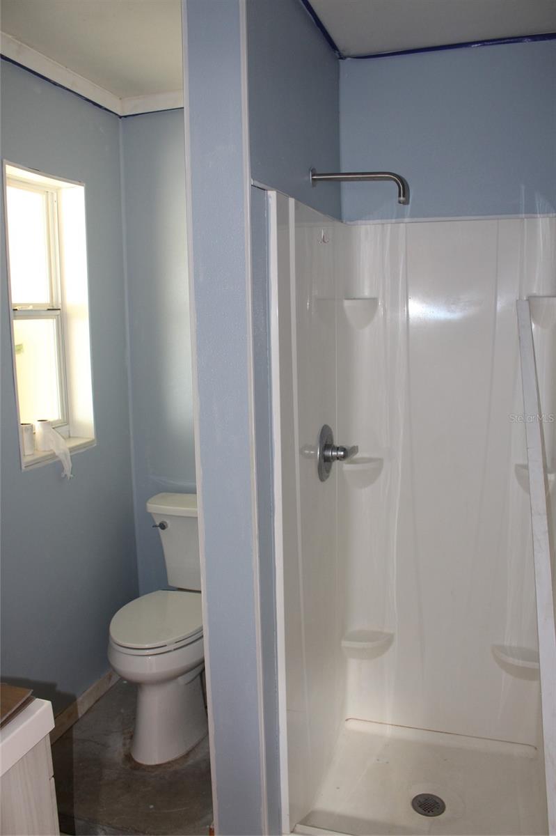 Image 14 of 17 For 8120 7th Street N