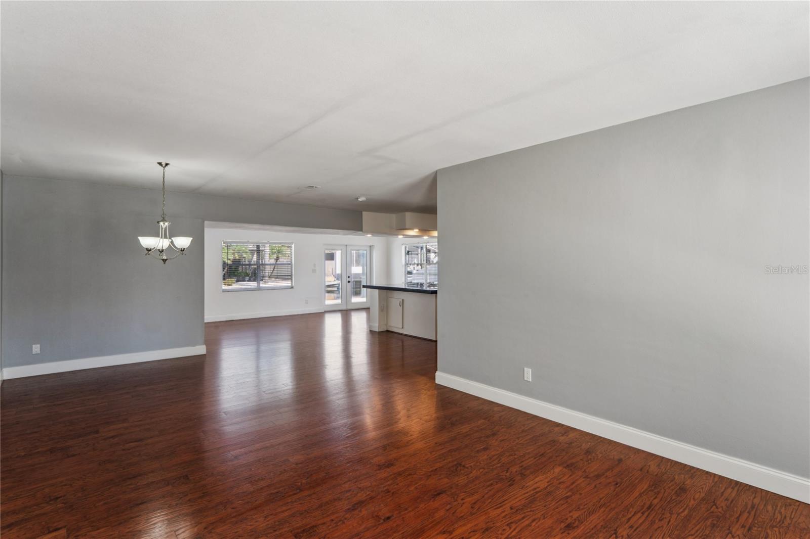 Image 11 of 68 For 29 Cypress Drive