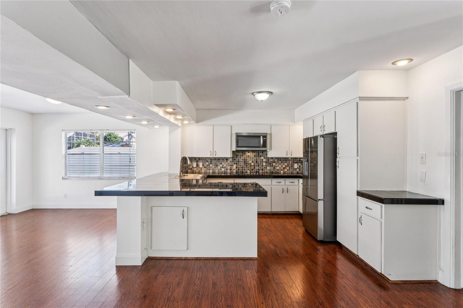 Image 14 of 68 For 29 Cypress Drive