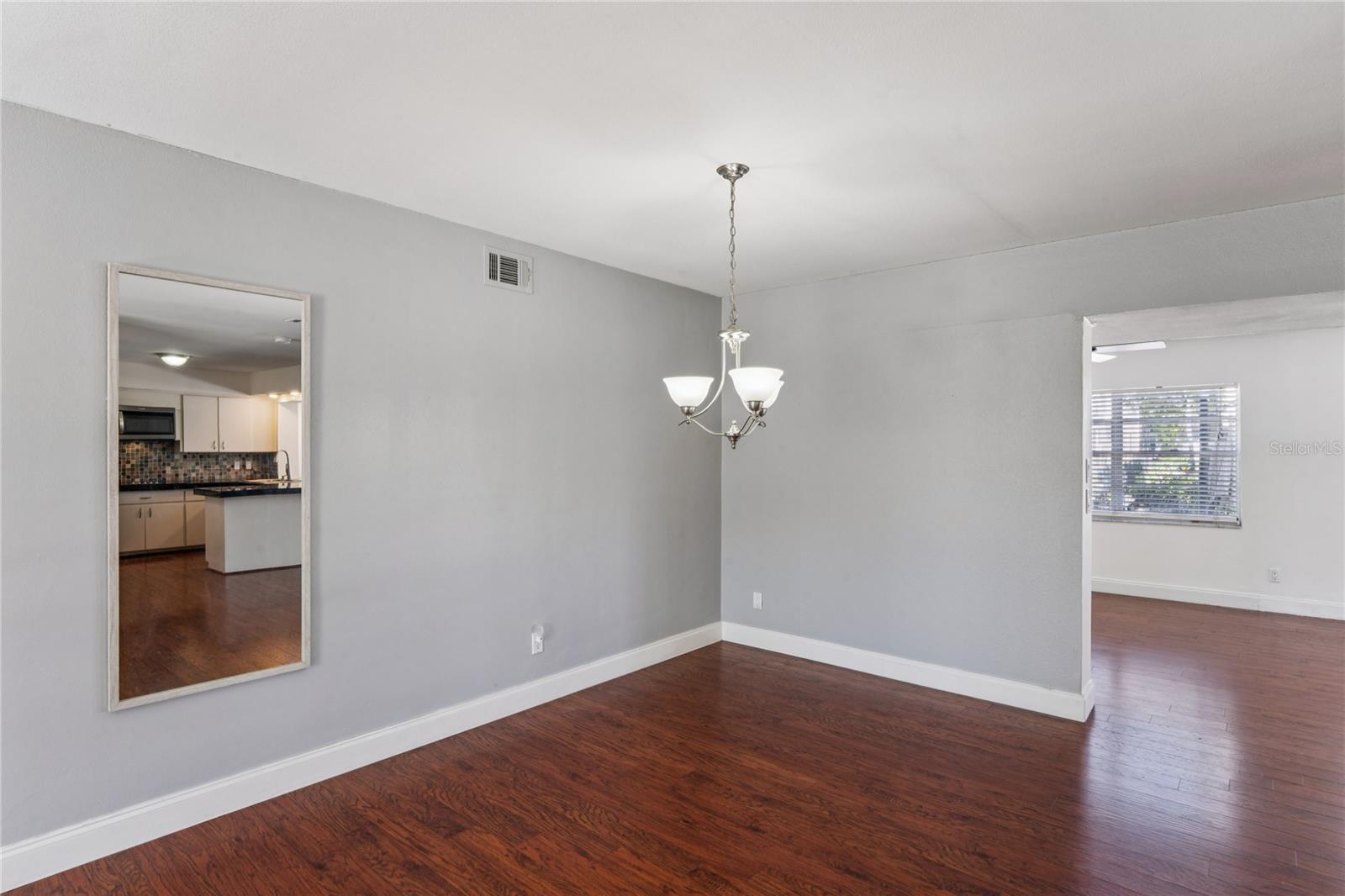 Image 20 of 68 For 29 Cypress Drive