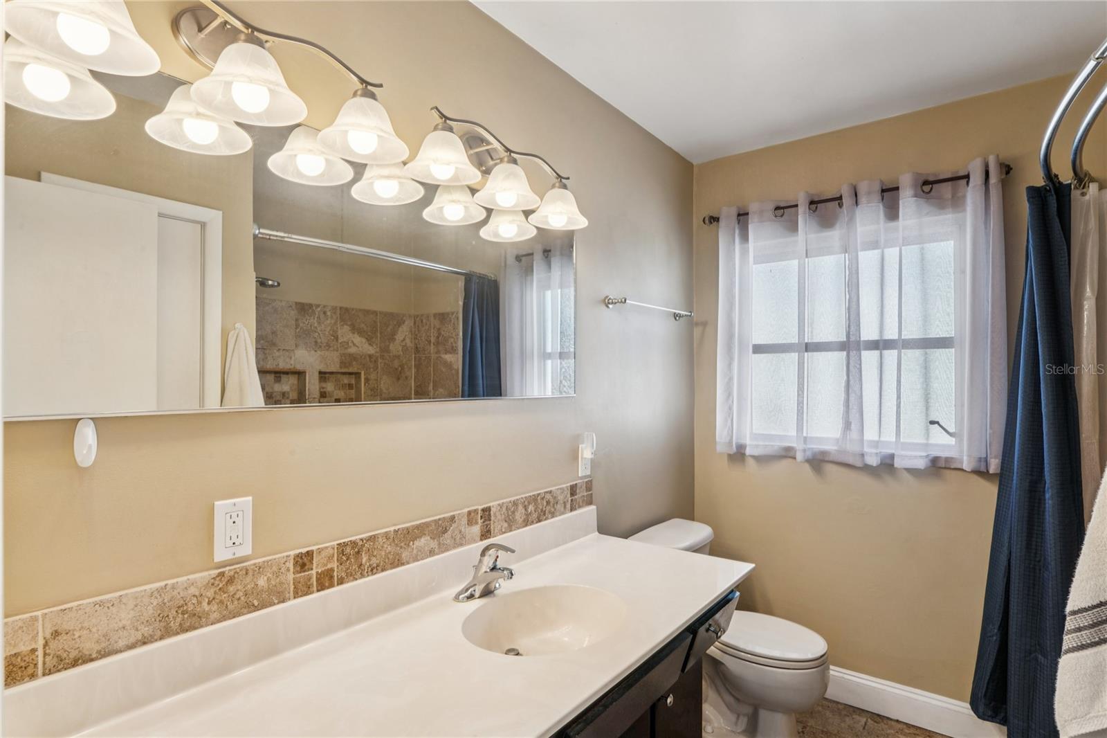 Image 34 of 68 For 29 Cypress Drive