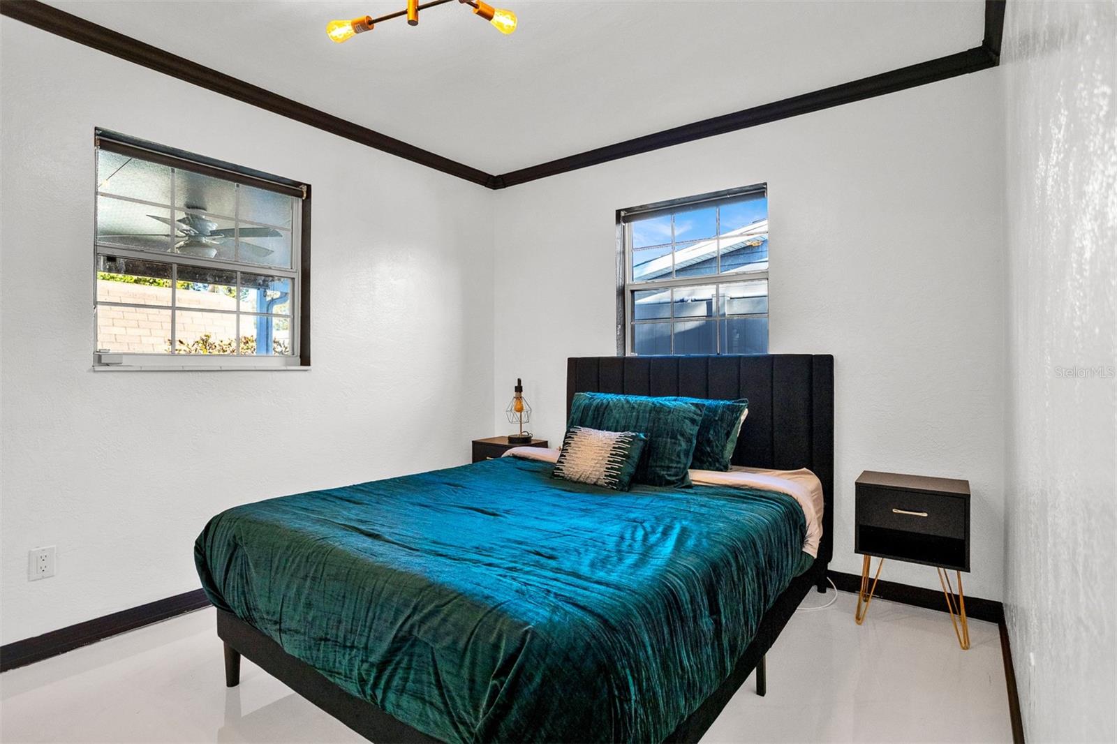 Image 14 of 17 For 5564 63rd Way N