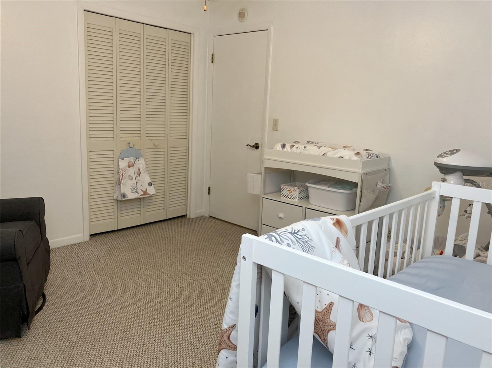 Image 18 of 33 For 1210 Redbud Street