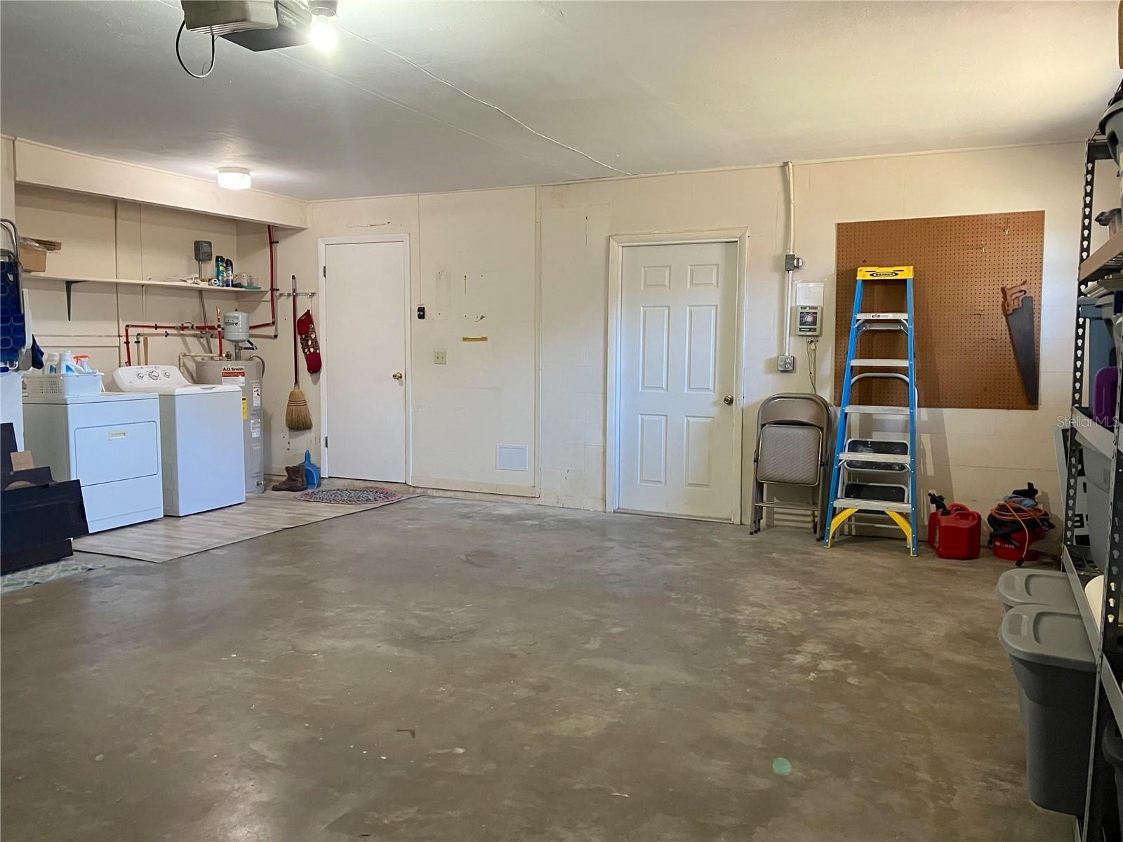 Image 33 of 33 For 1210 Redbud Street