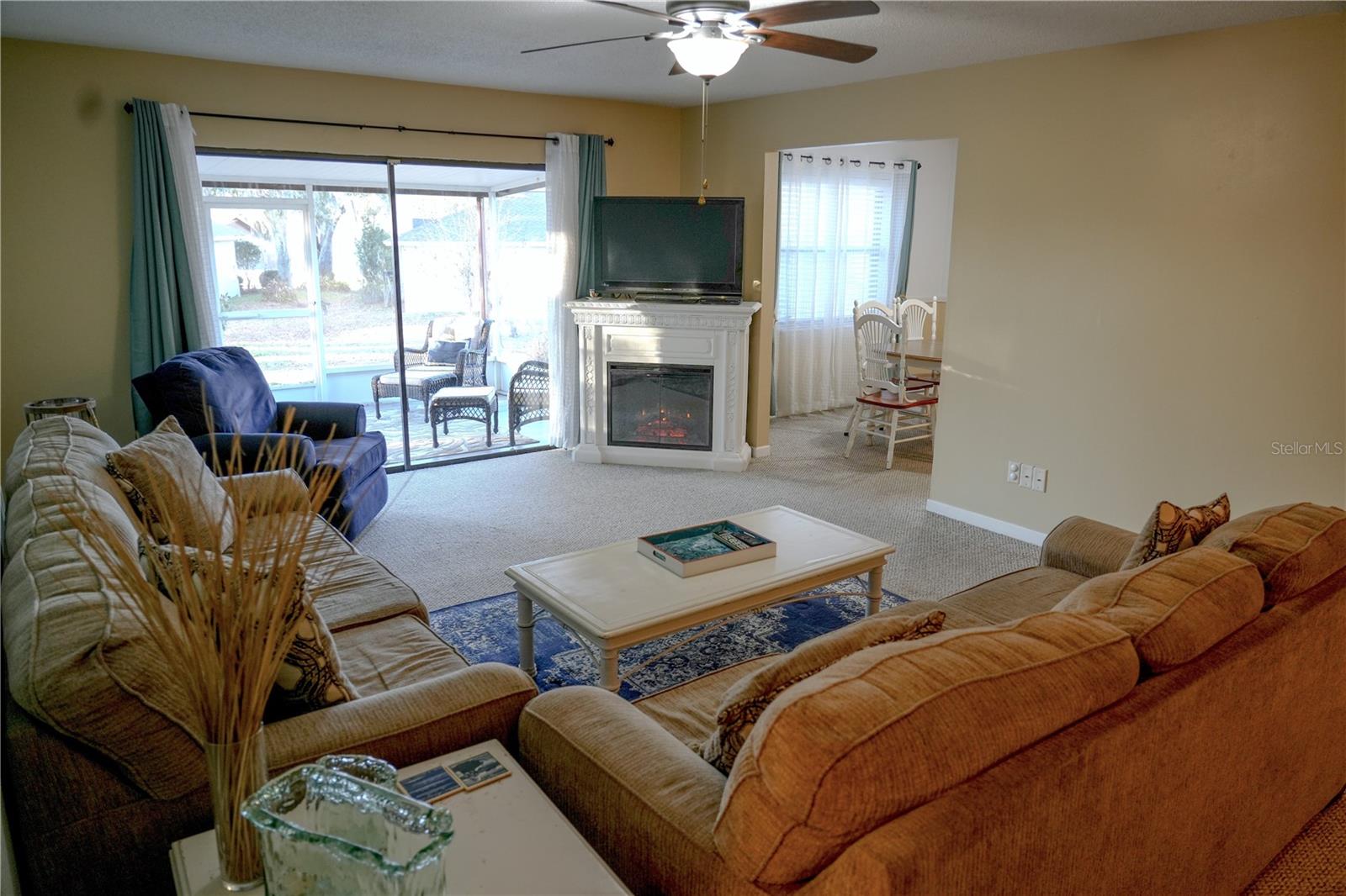 Image 7 of 33 For 1210 Redbud Street