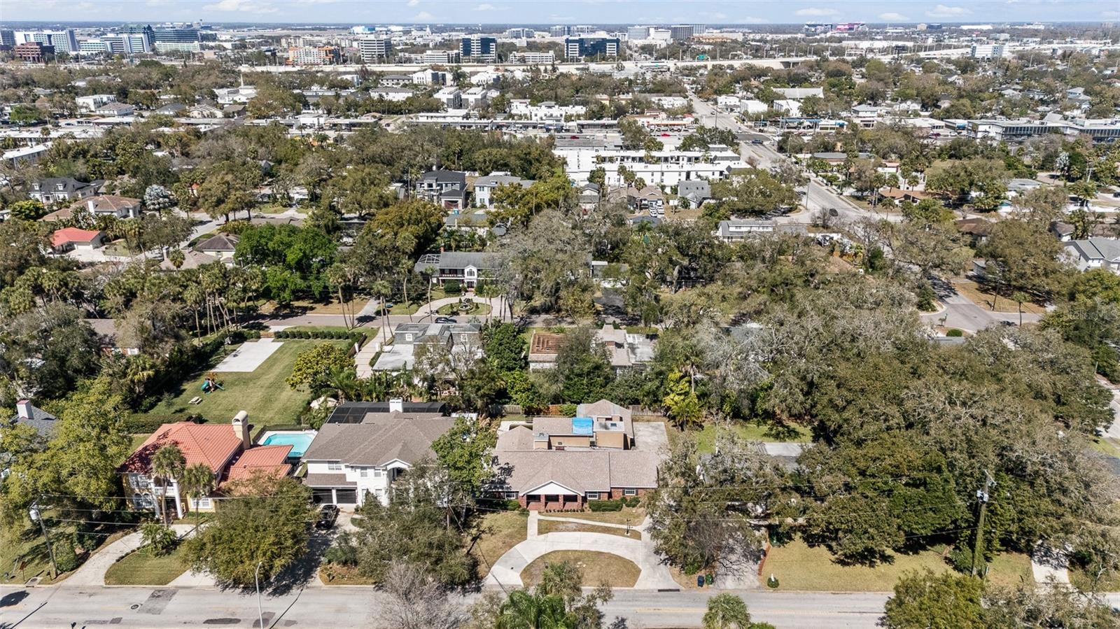 Image 5 of 11 For 4205 Azeele Street