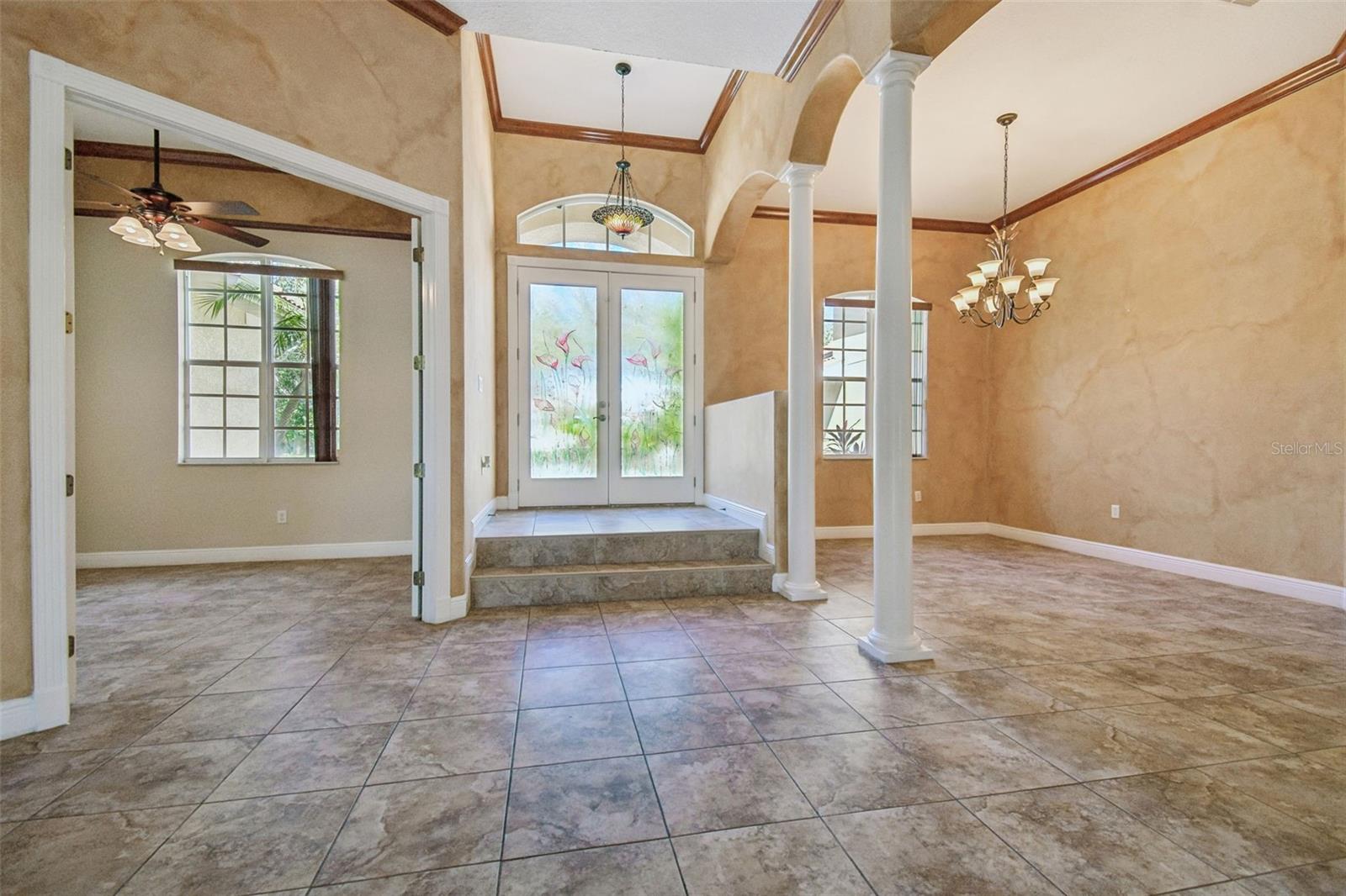 Image 10 of 88 For 614 Vintage Way