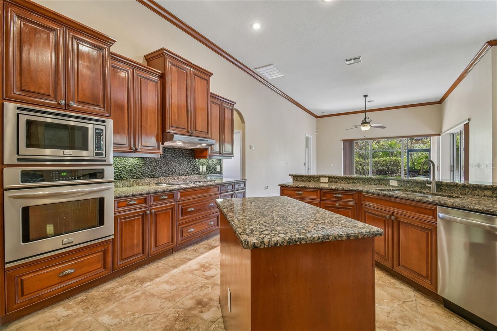 Image 19 of 88 For 614 Vintage Way