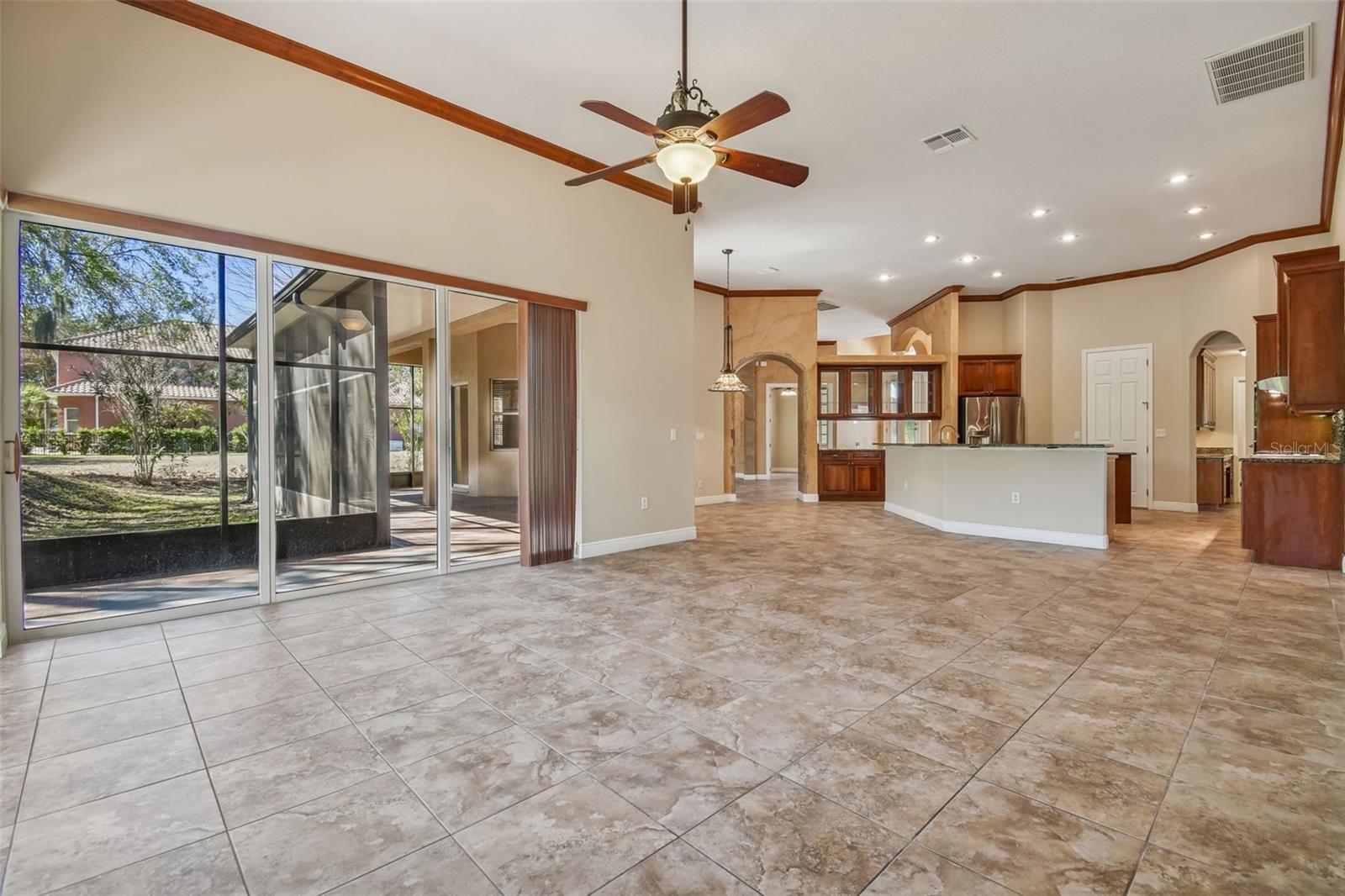 Image 29 of 88 For 614 Vintage Way