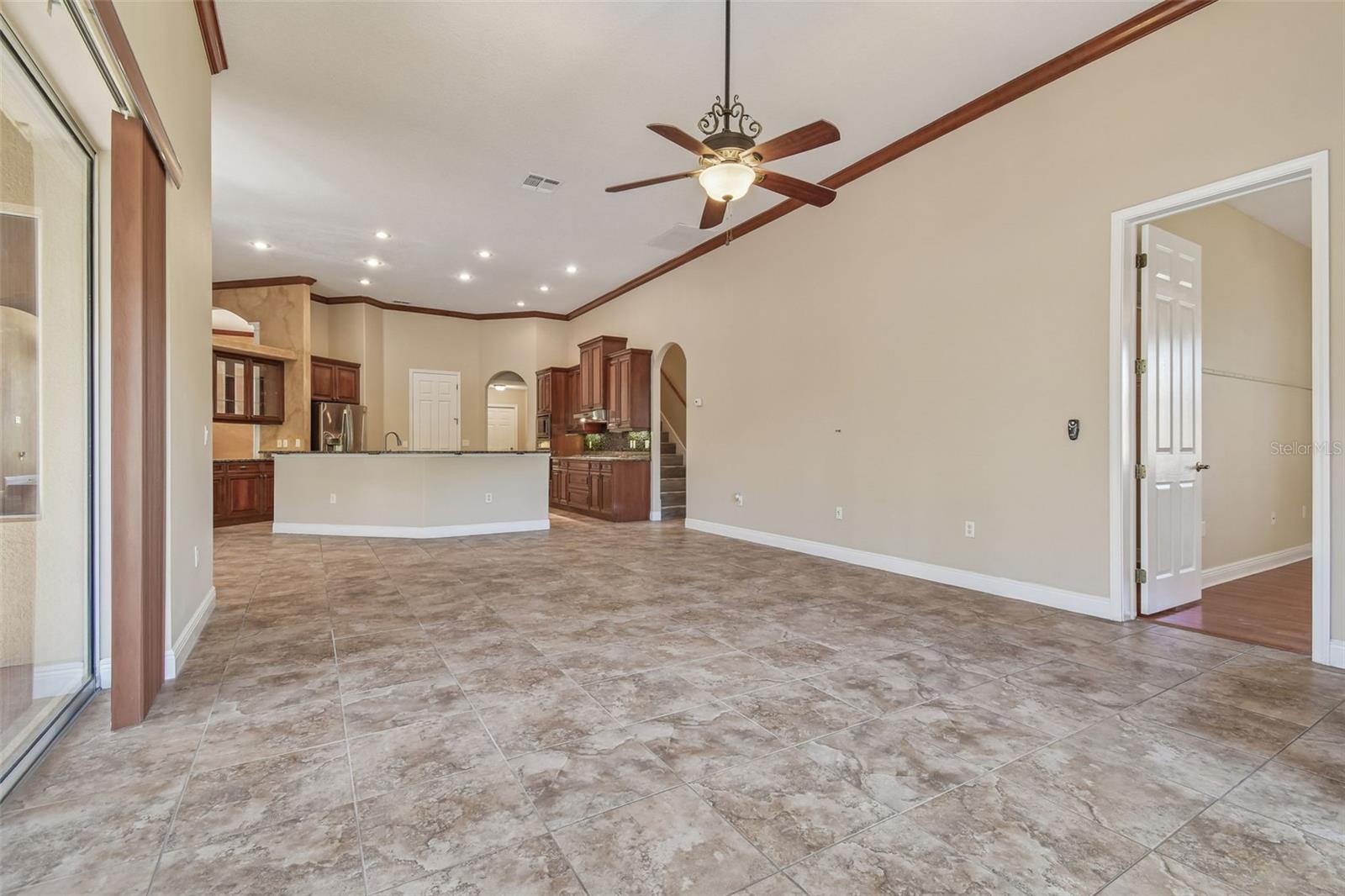 Image 30 of 88 For 614 Vintage Way