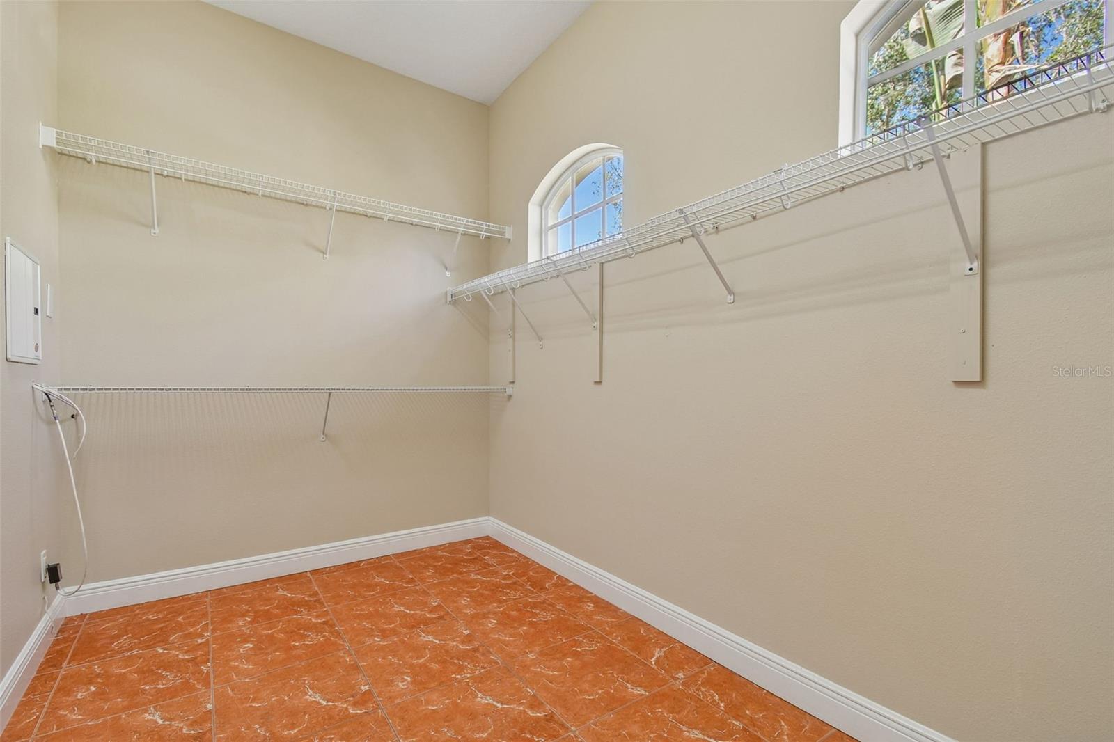 Image 50 of 88 For 614 Vintage Way